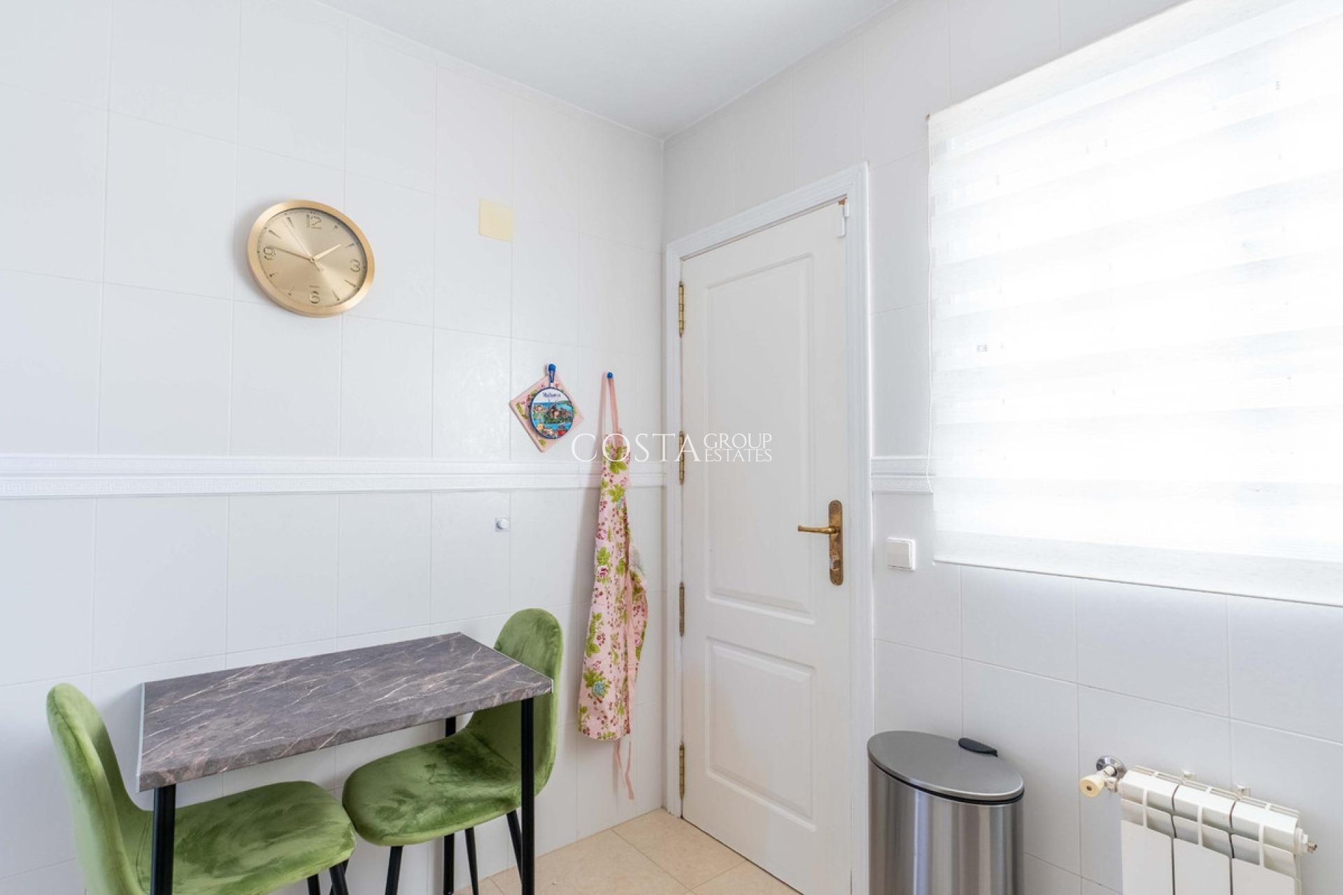 Resale - Villa -
Orihuela - Punta Prima