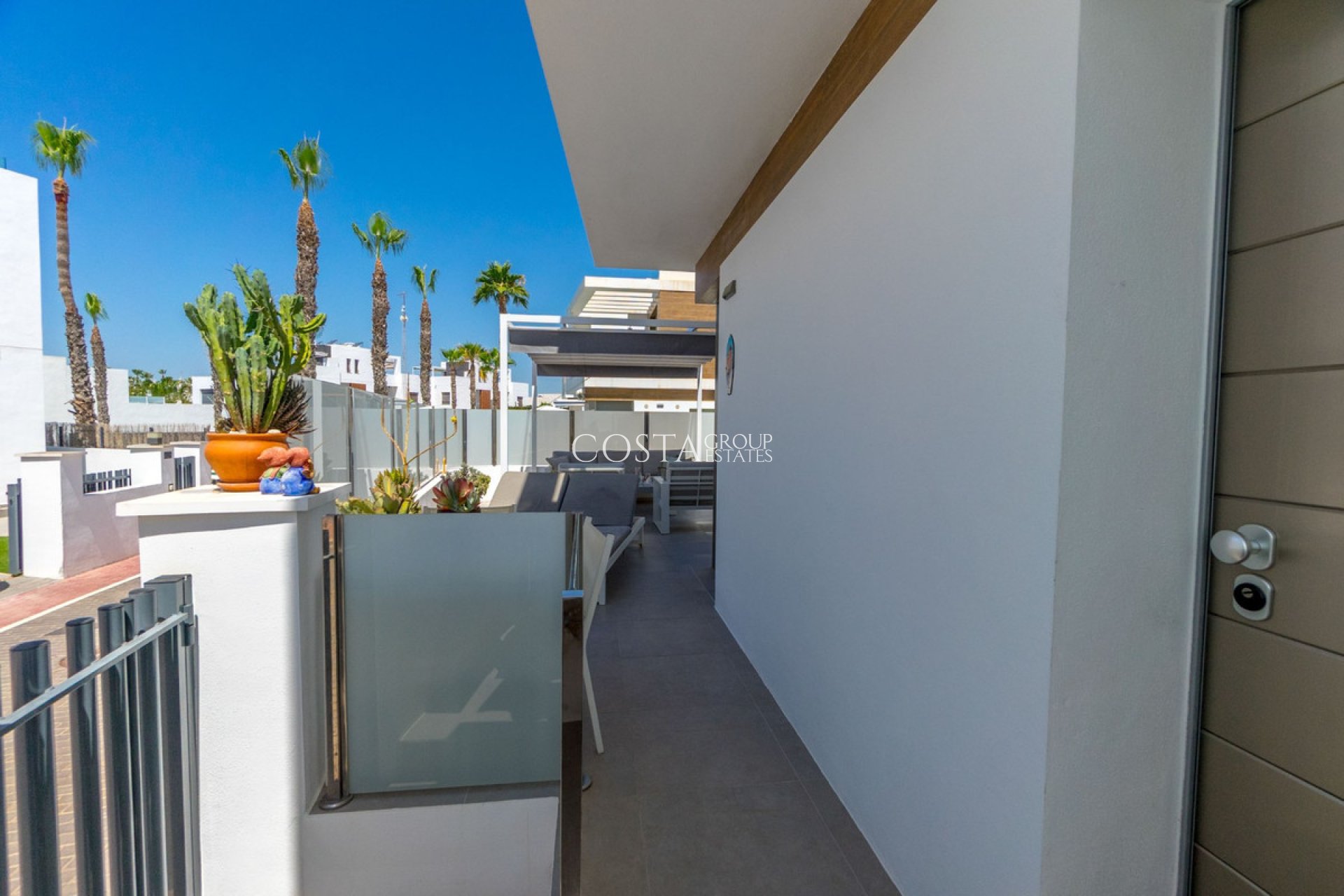 Resale - Villa -
Orihuela - Villamartin