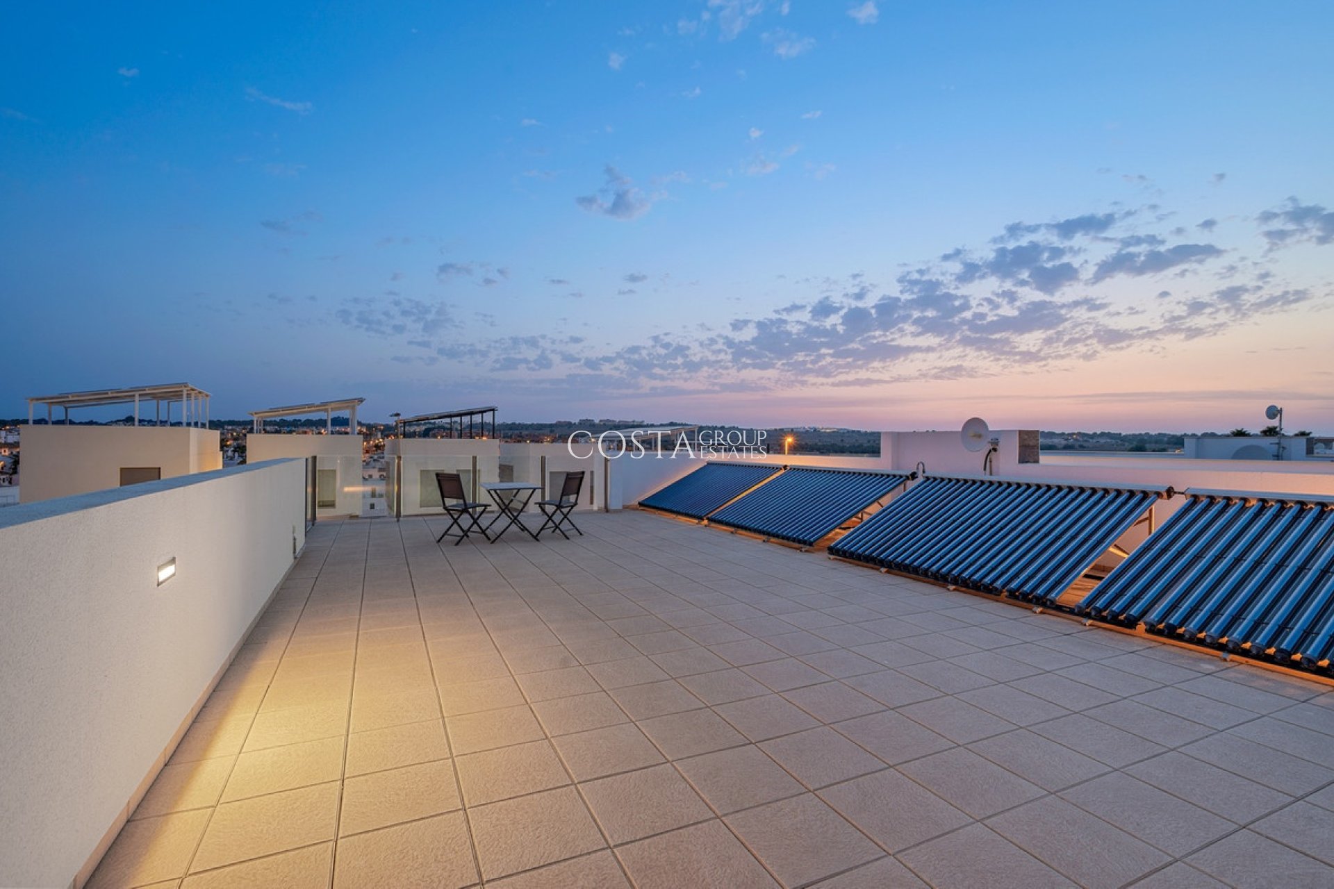 Resale - Villa -
Orihuela - Villamartin