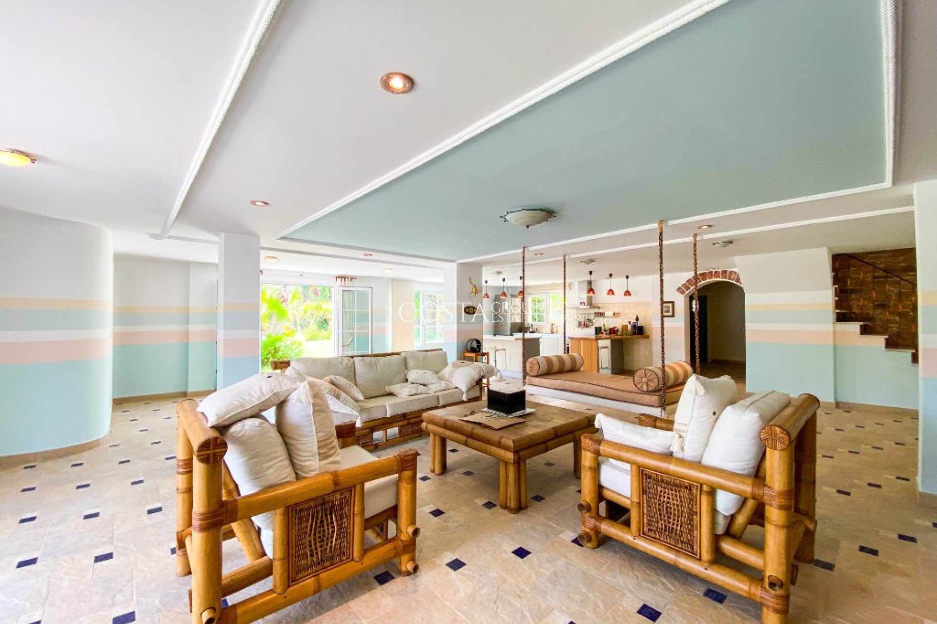 Resale - Villa -
Orihuela - Villamartin