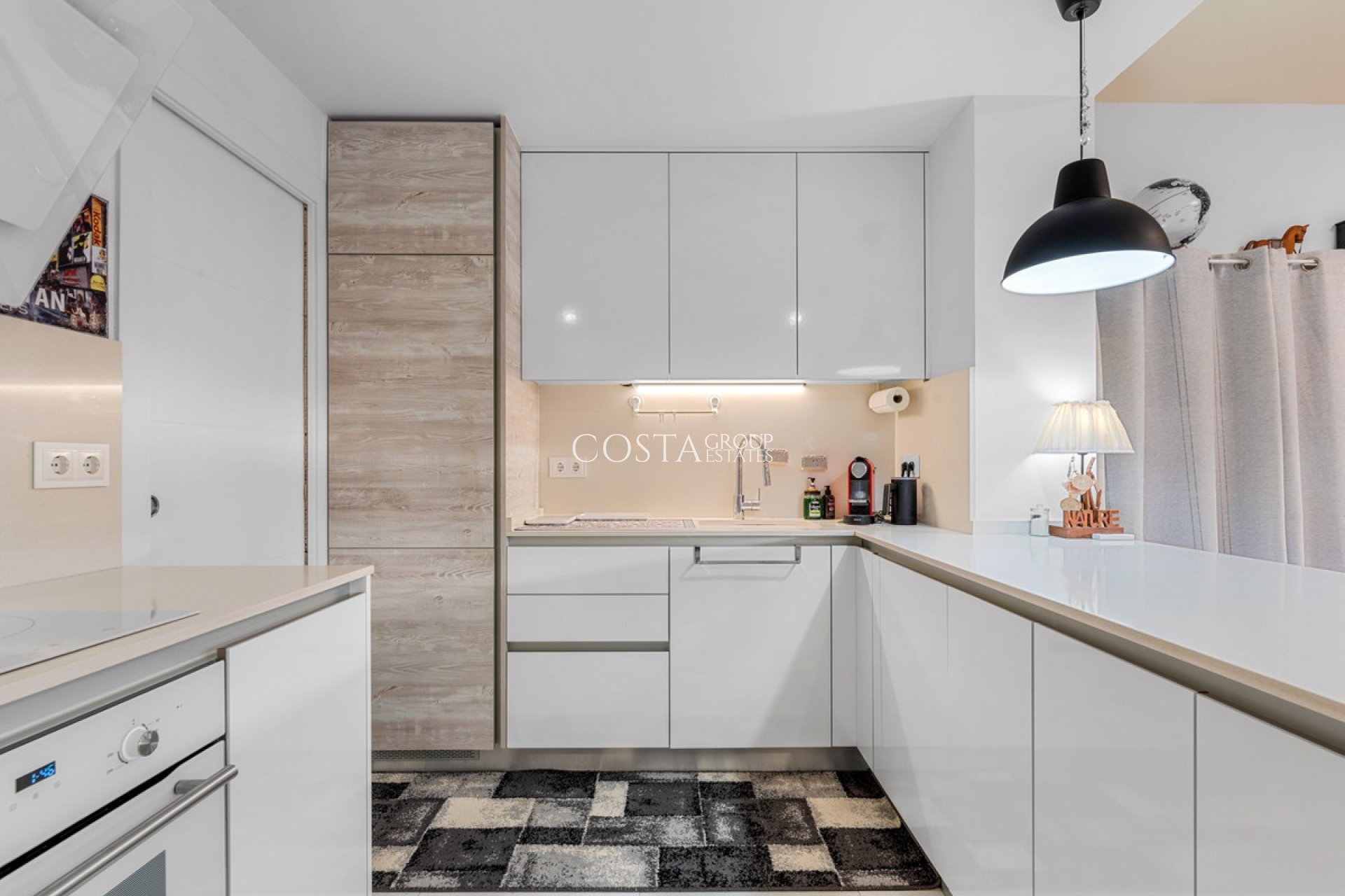 Resale - Villa -
Orihuela - Villamartin