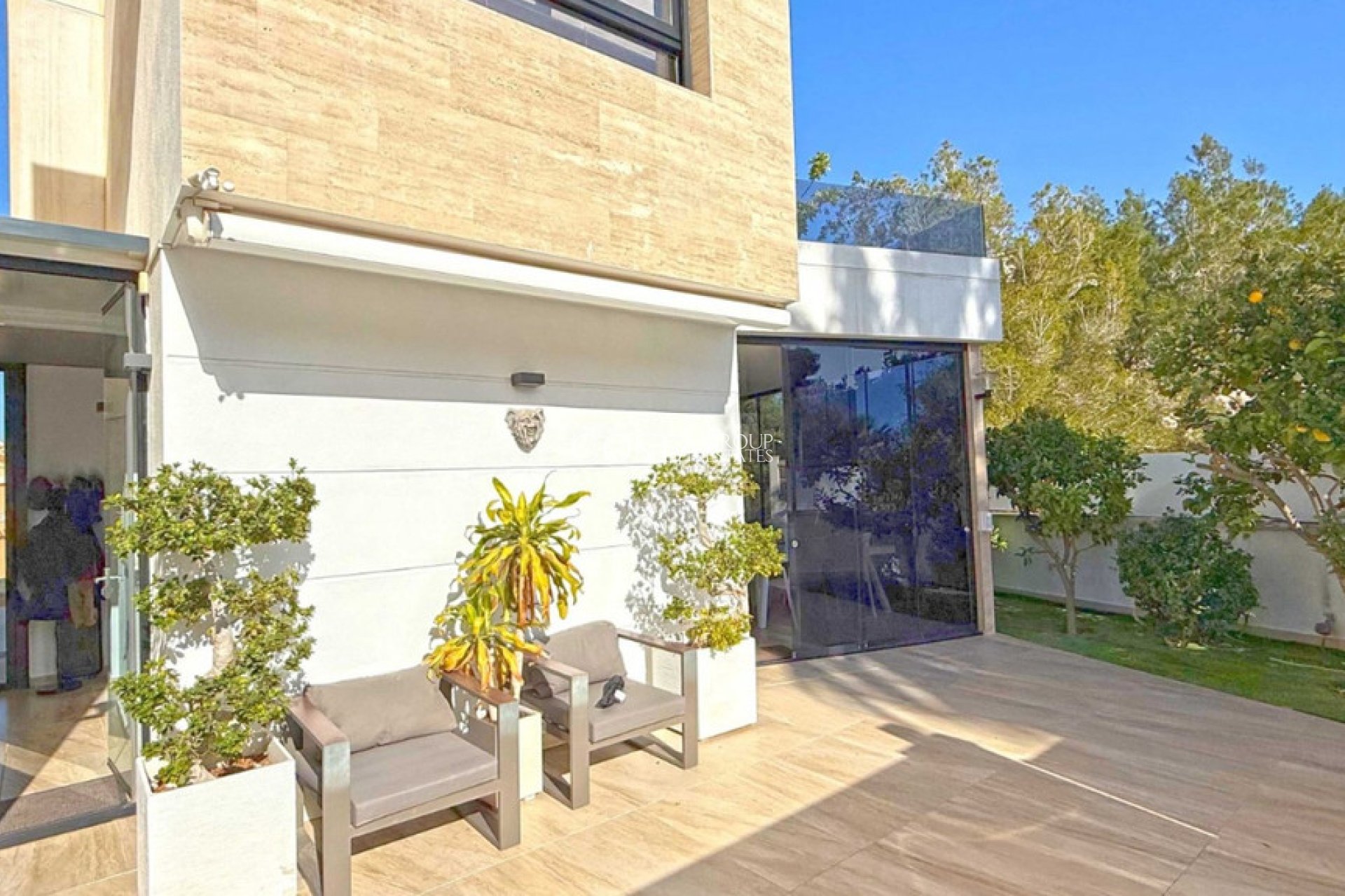 Resale - Villa -
Orihuela - Villamartin