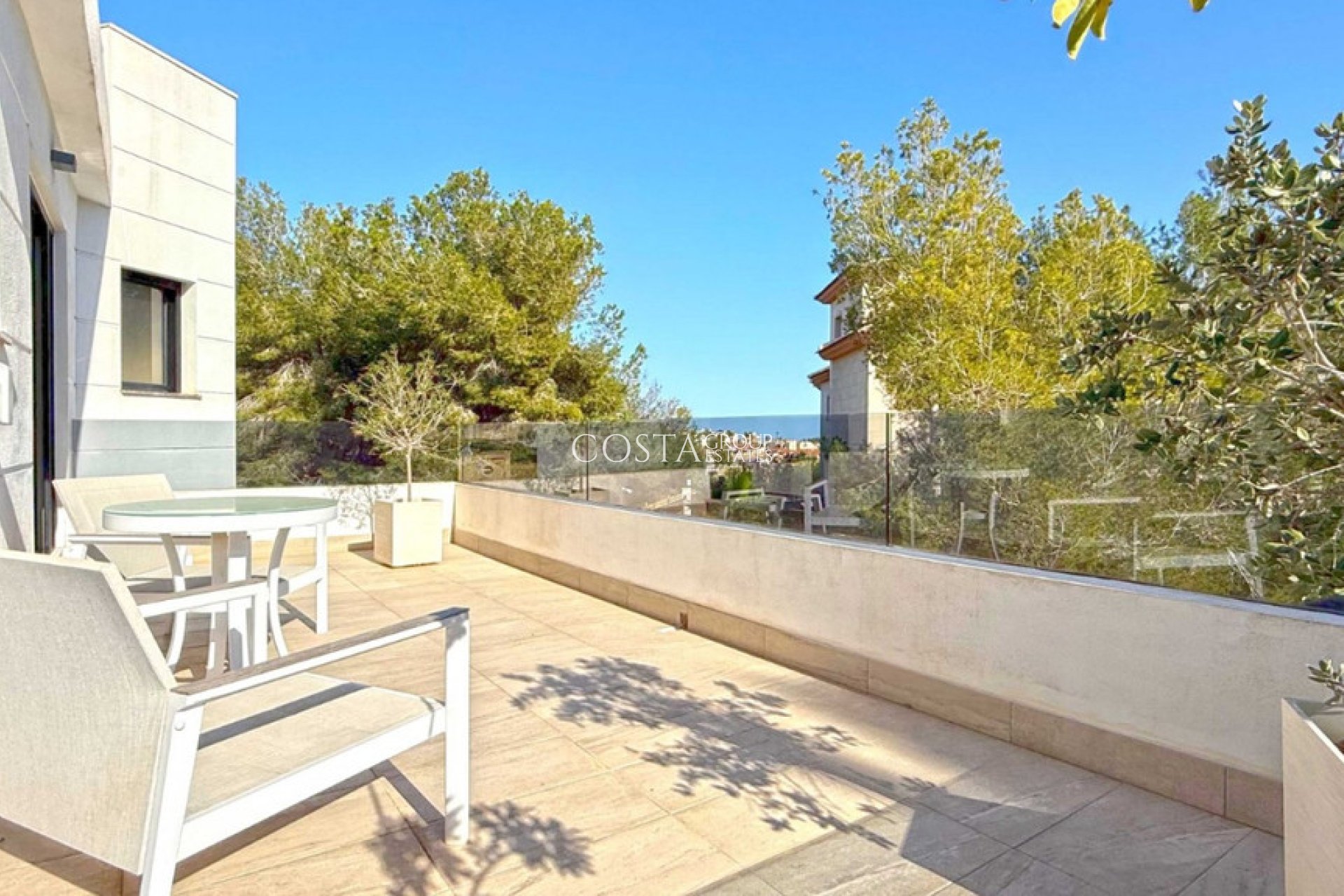 Resale - Villa -
Orihuela - Villamartin