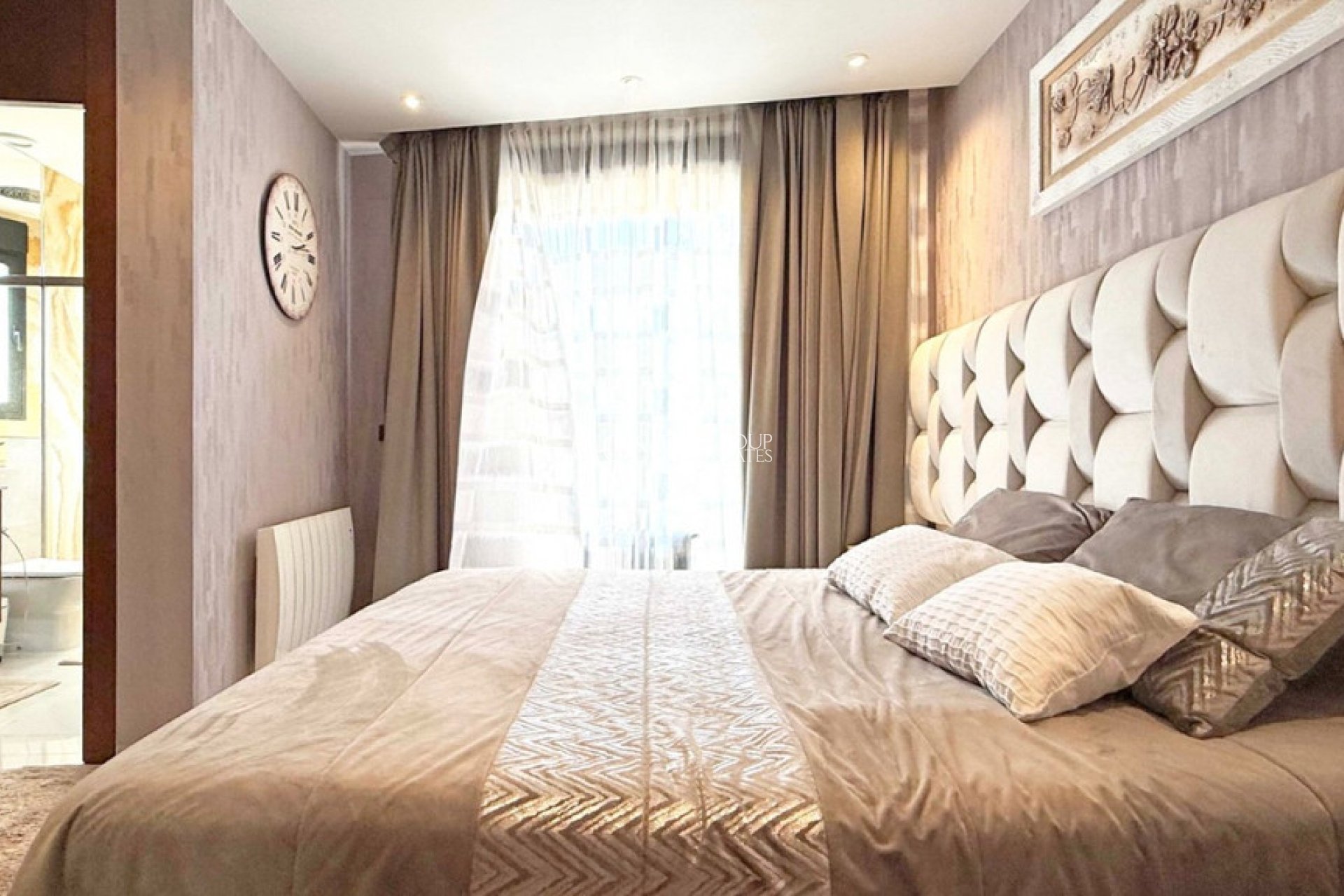 Resale - Villa -
Orihuela - Villamartin