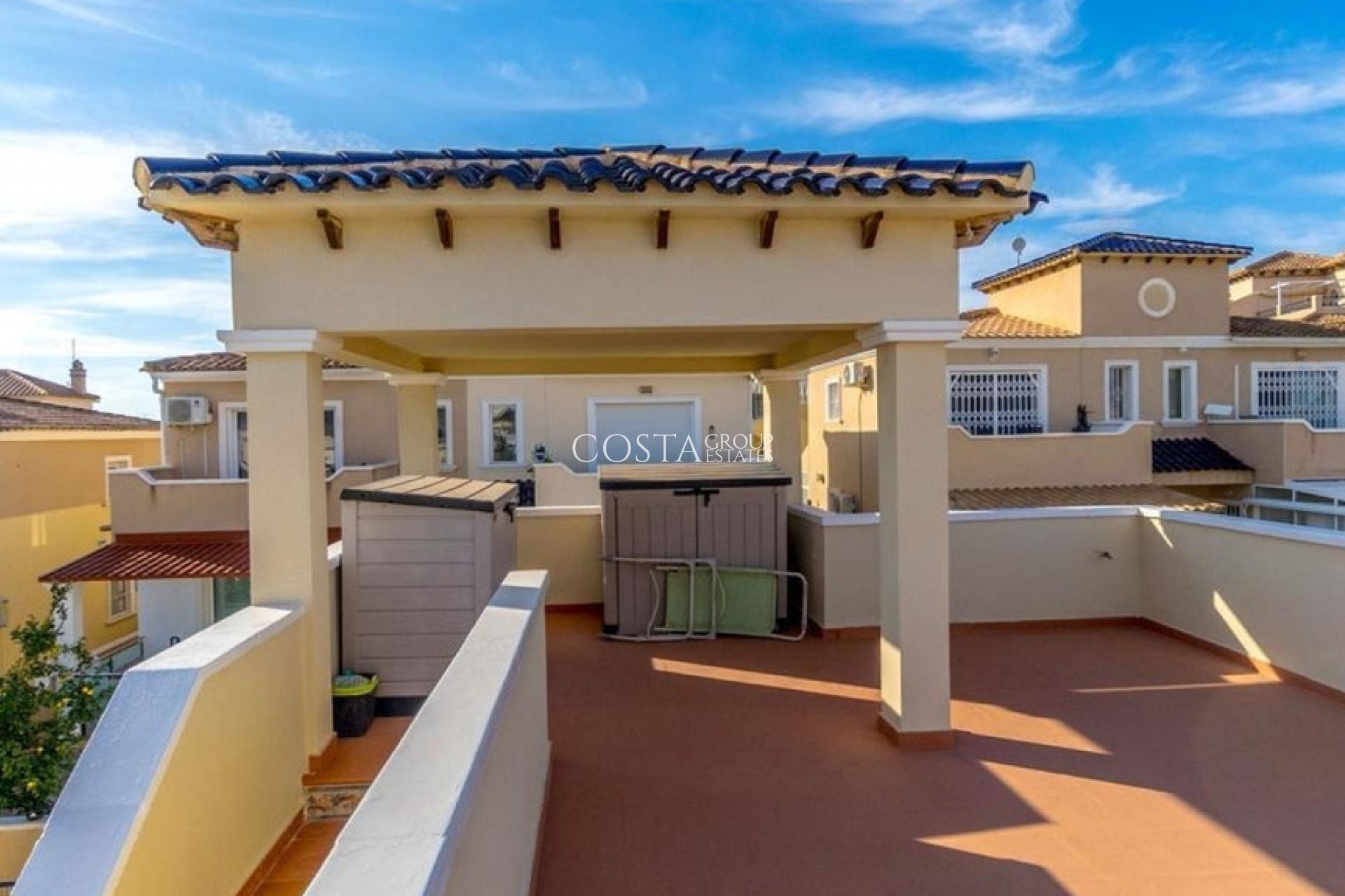 Resale - Villa -
Orihuela - Villamartin