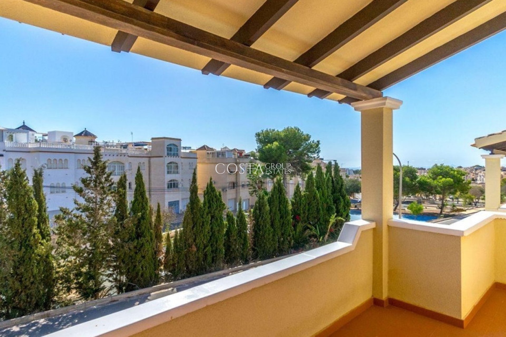 Resale - Villa -
Orihuela - Villamartin
