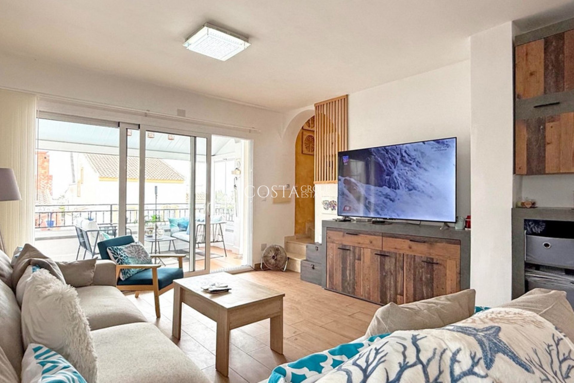 Resale - Villa -
Orihuela - Villamartin