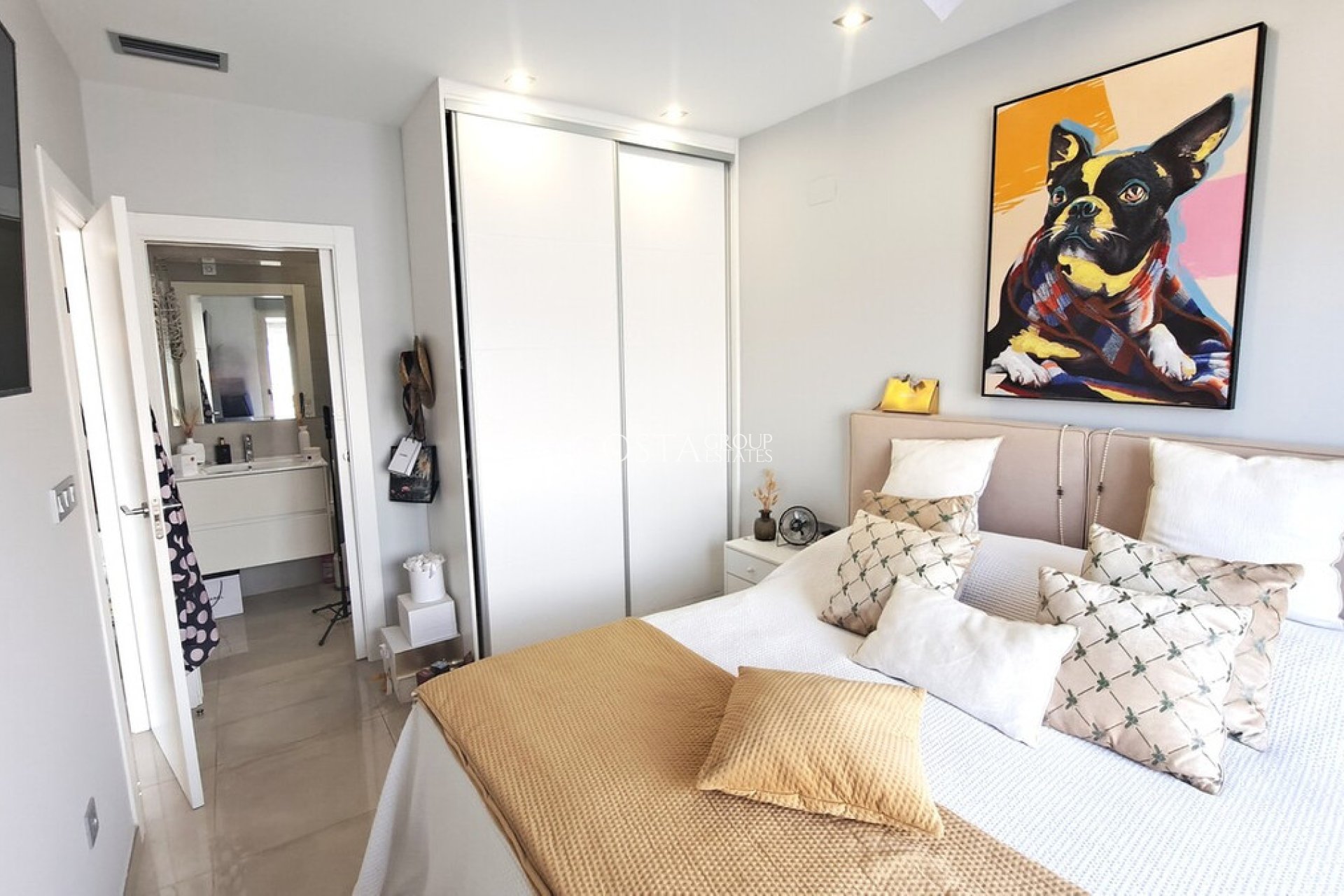 Resale - Villa -
Orihuela - Villamartin