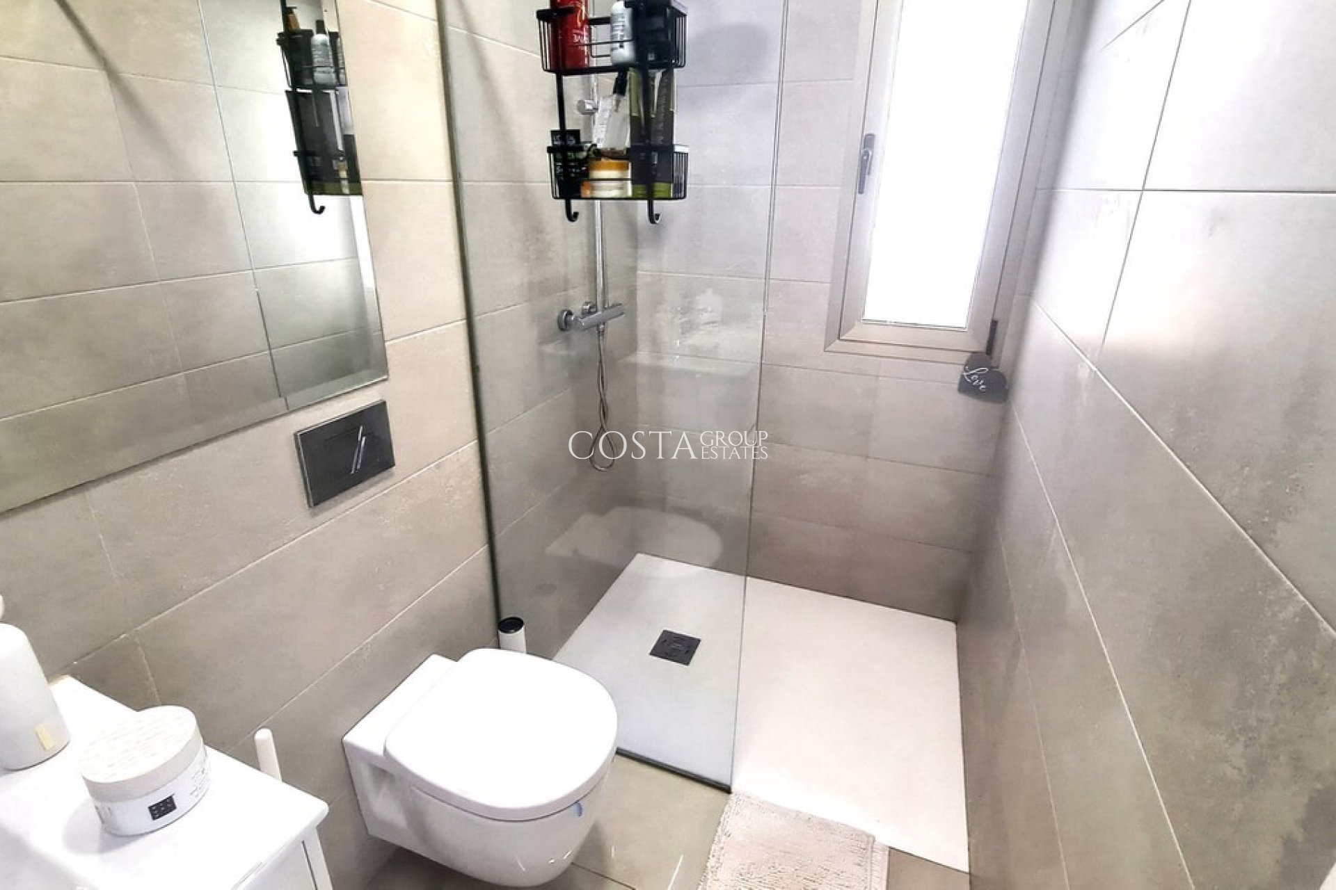 Resale - Villa -
Orihuela - Villamartin