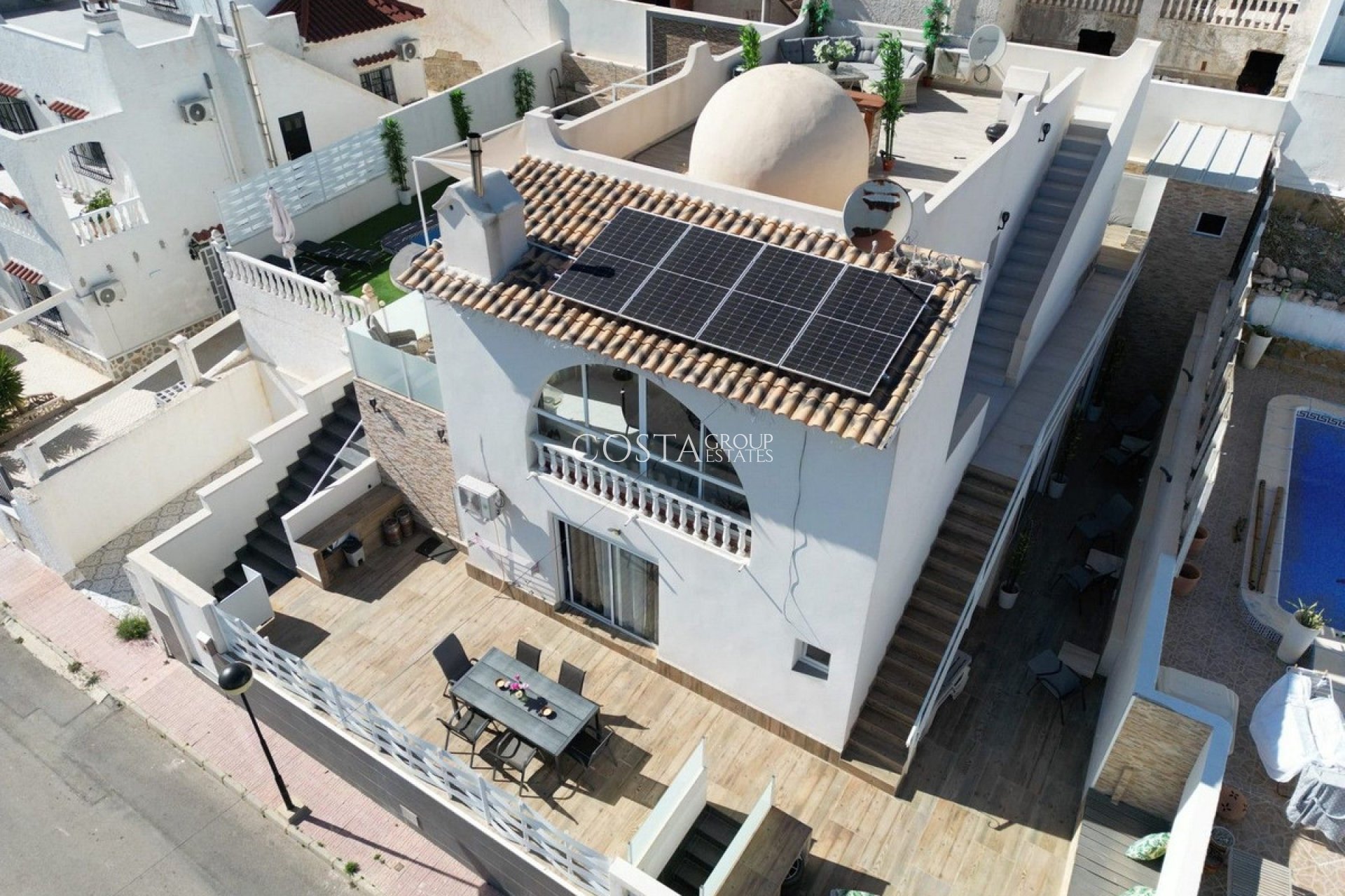 Resale - Villa -
Orihuela - Villamartin