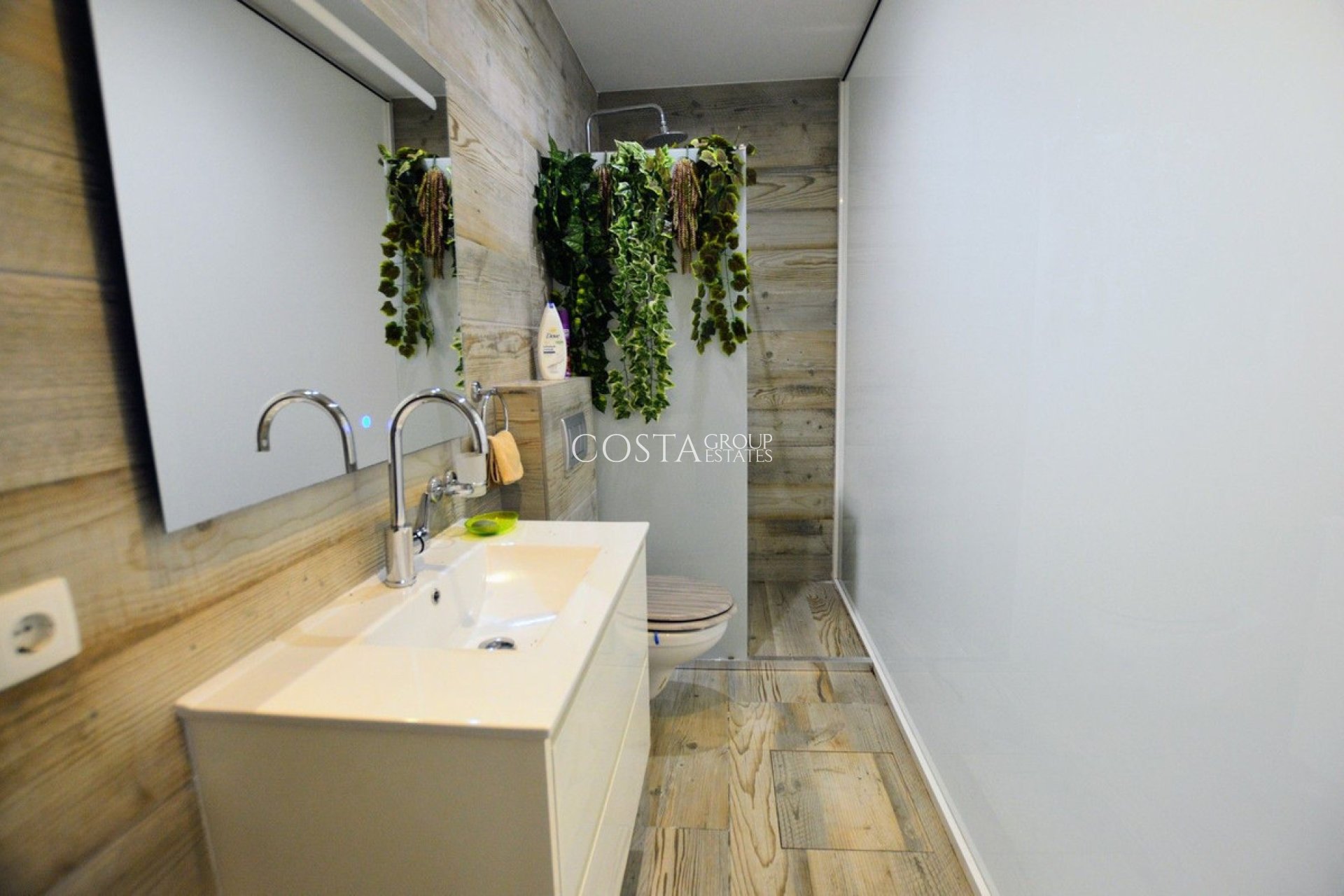 Resale - Villa -
Orihuela - Villamartin