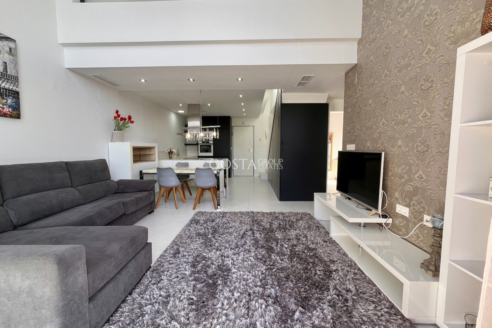 Resale - Villa -
Orihuela - Villamartin