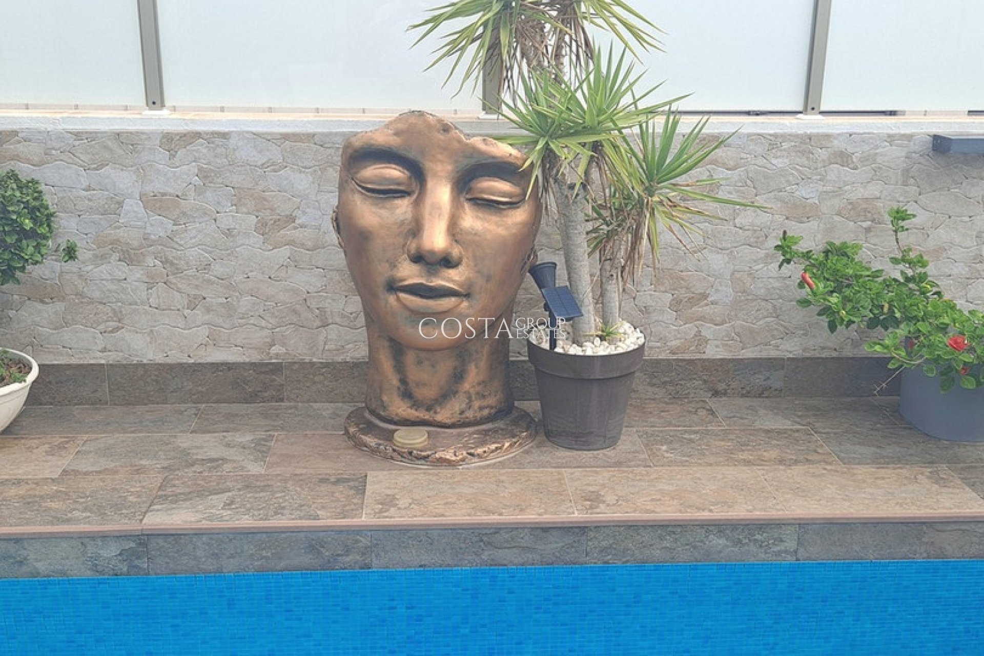 Resale - Villa -
Orihuela - Villamartin