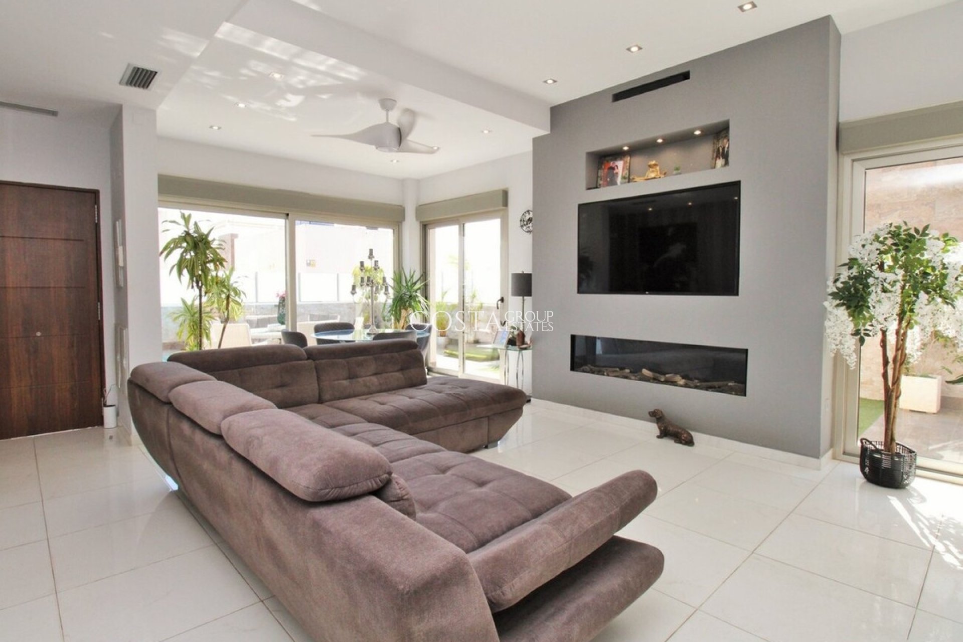 Resale - Villa -
Orihuela - Villamartin