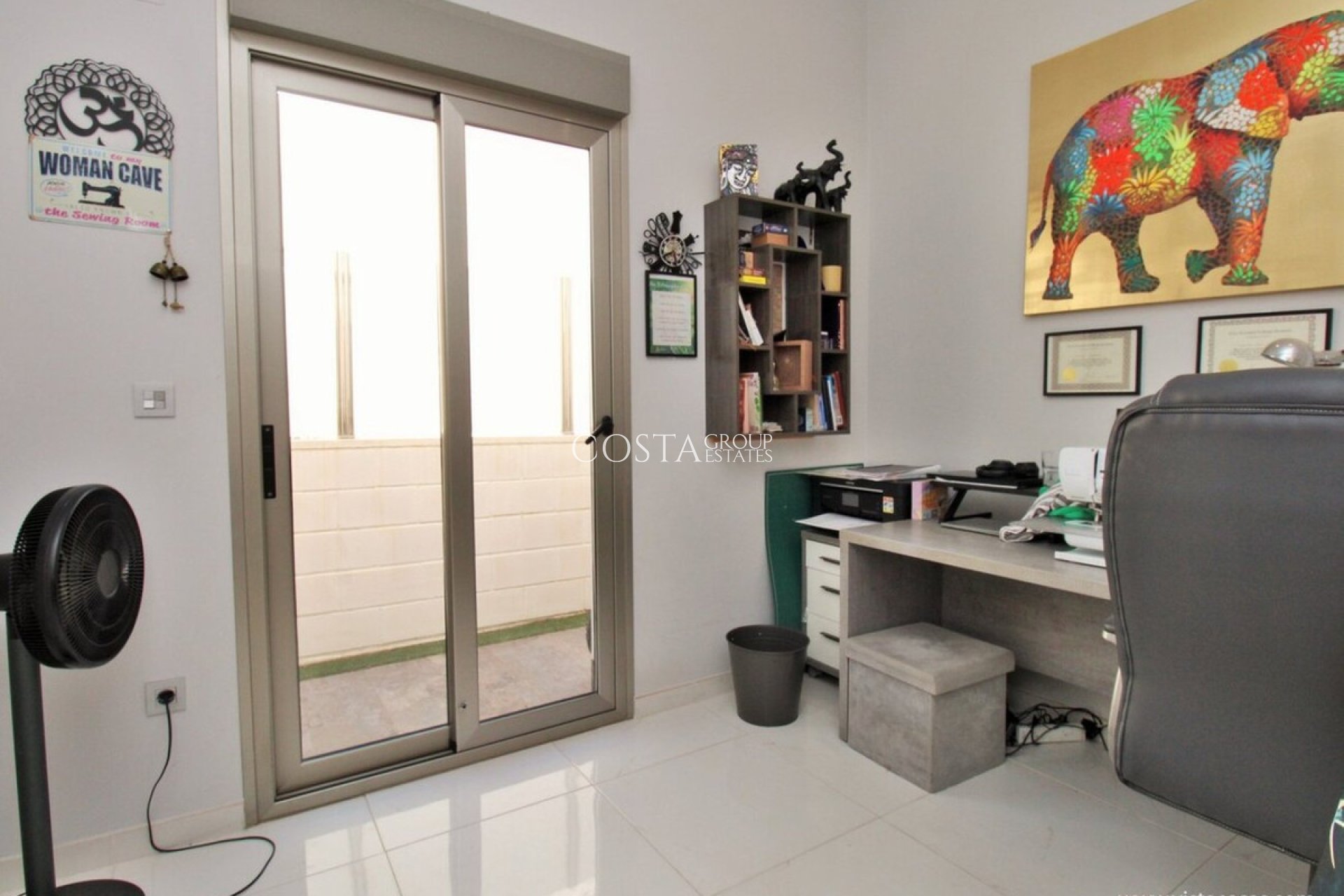 Resale - Villa -
Orihuela - Villamartin