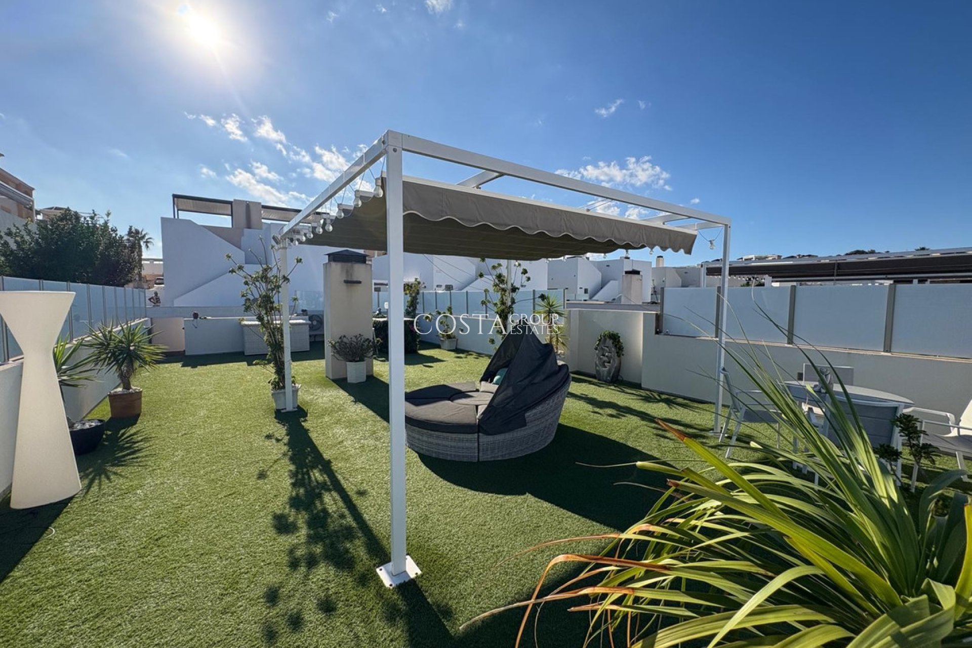 Resale - Villa -
Orihuela - Villamartin