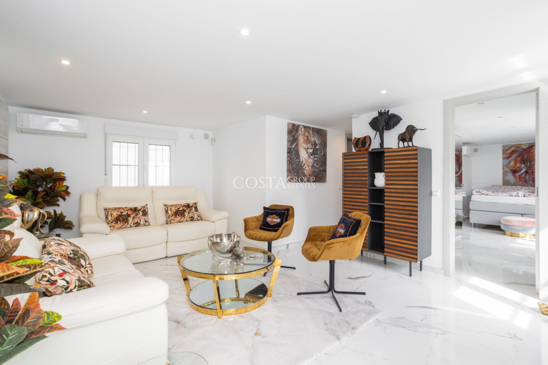 Resale - Villa -
Orihuela - Villamartin