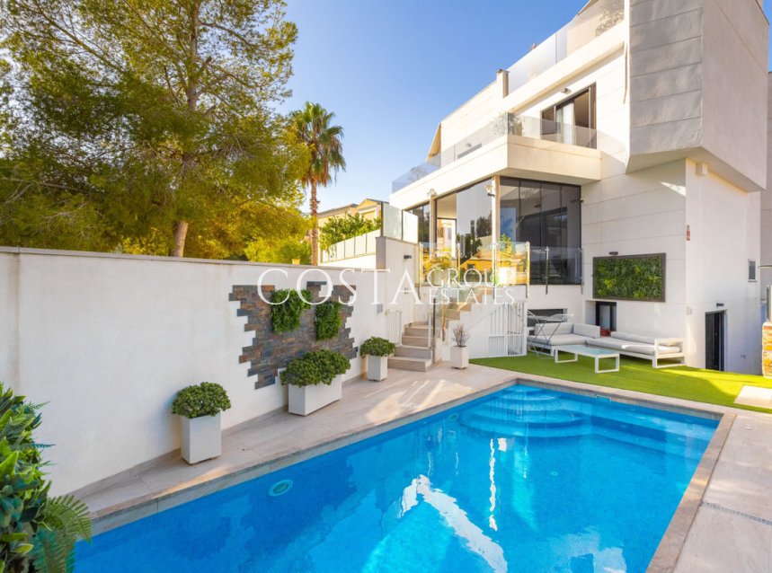 Resale - Villa -
Orihuela - Villamartin