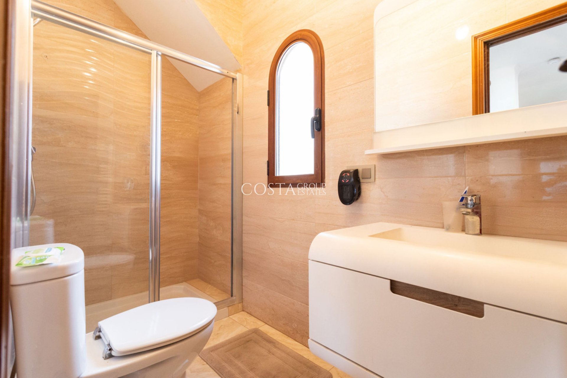 Resale - Villa -
Orihuela - Villamartin