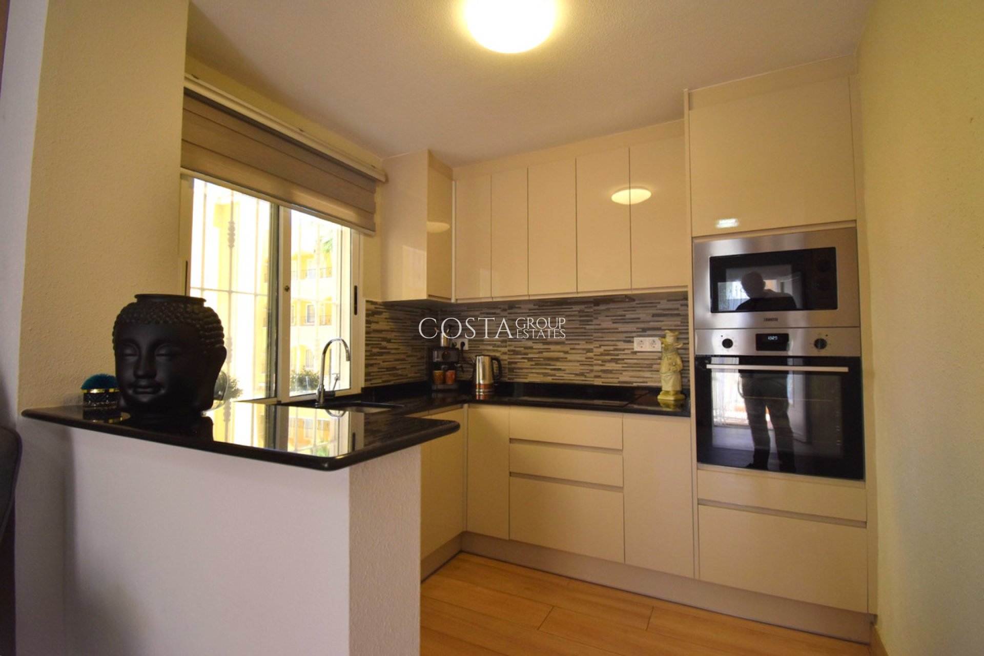 Resale - Villa -
Orihuela - Villamartin