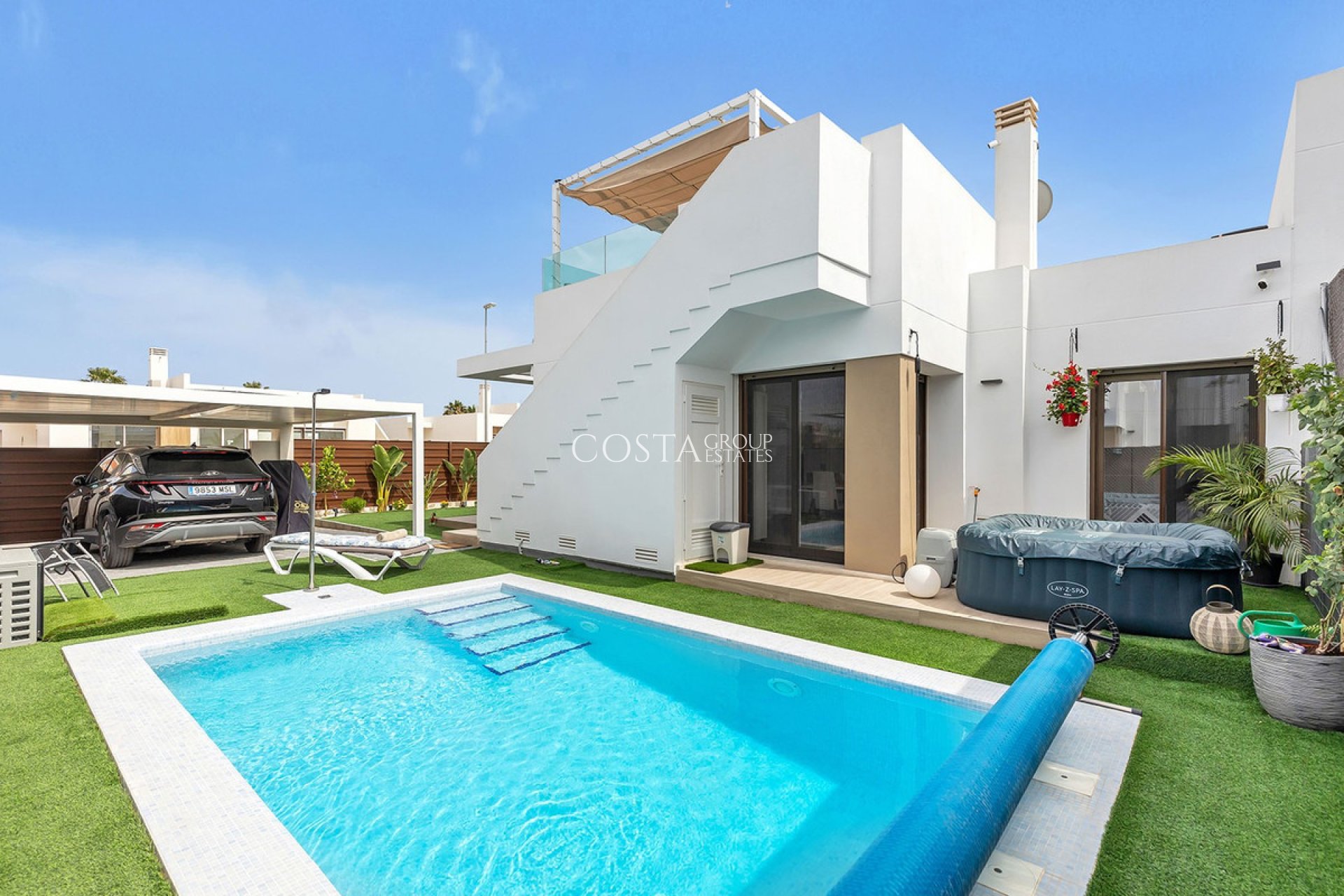 Resale - Villa -
Orihuela - Vista Bella Golf