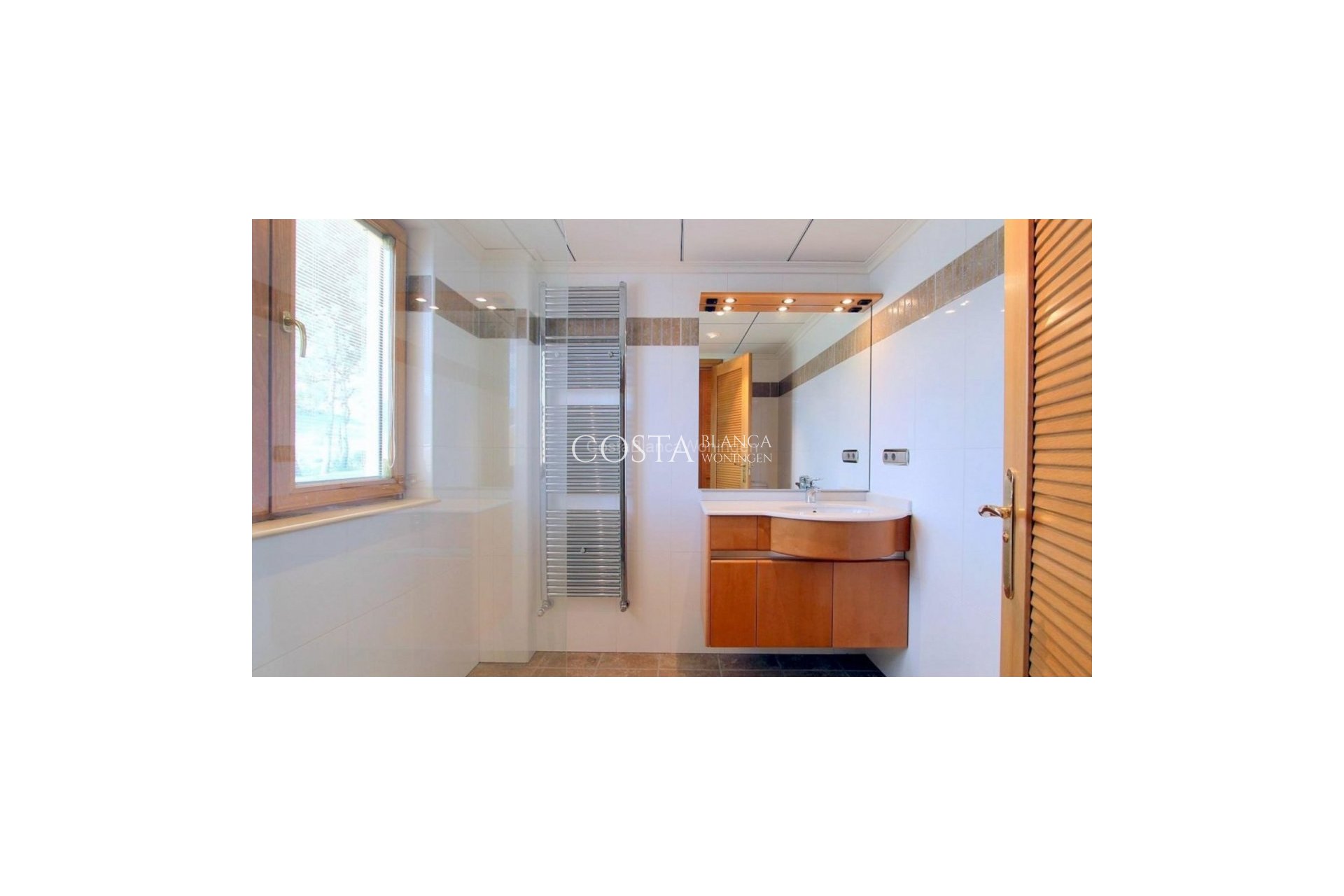 Resale - Villa -
Penàguila