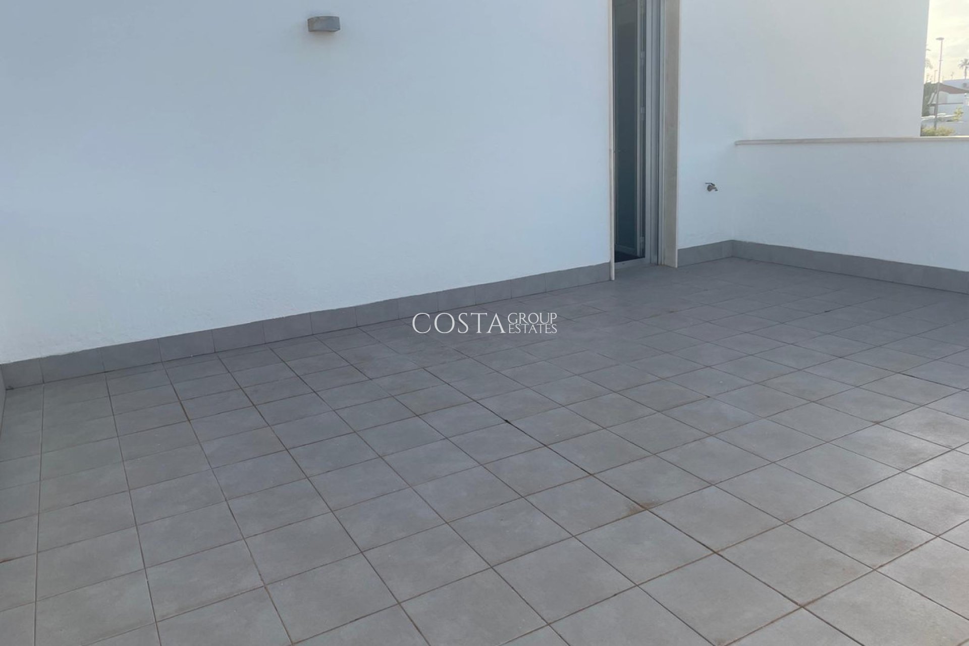 Resale - Villa -
Pilar de la Horadada - Pilar de la Horadada Centro