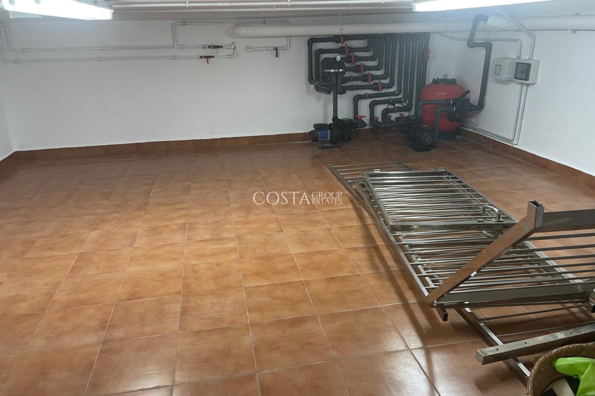 Resale - Villa -
Pilar de la Horadada - Pilar de la Horadada Centro