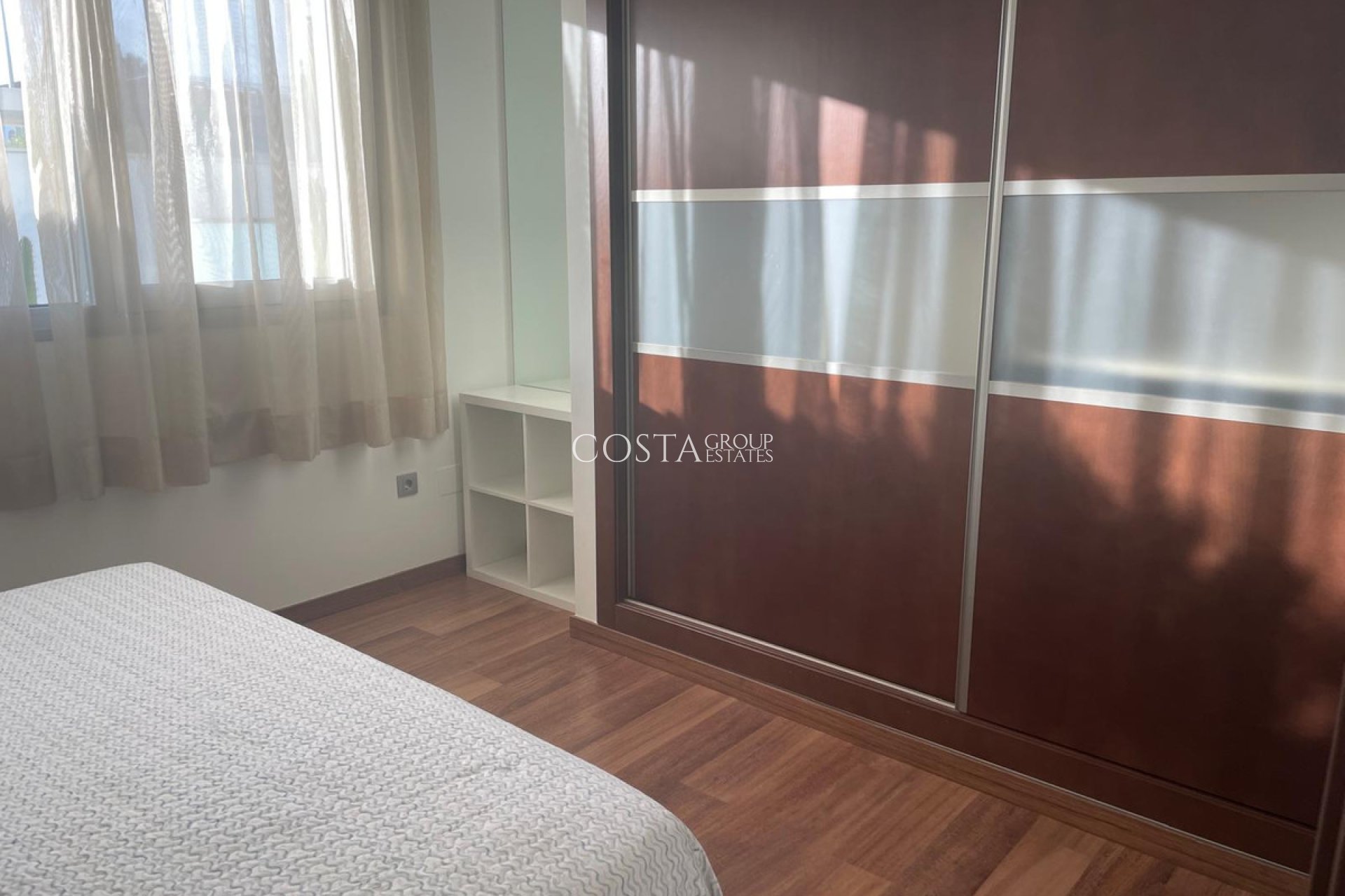 Resale - Villa -
Pilar de la Horadada - Pilar de la Horadada Centro