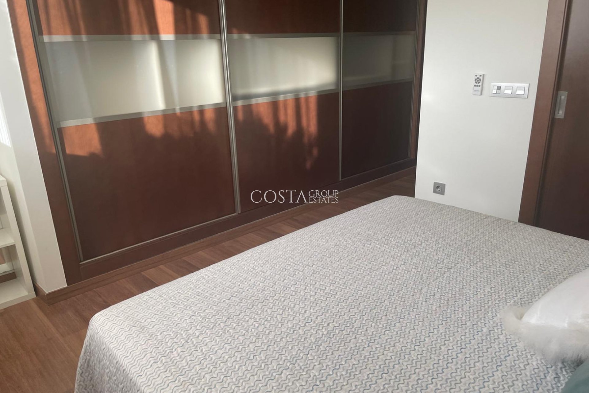 Resale - Villa -
Pilar de la Horadada - Pilar de la Horadada Centro