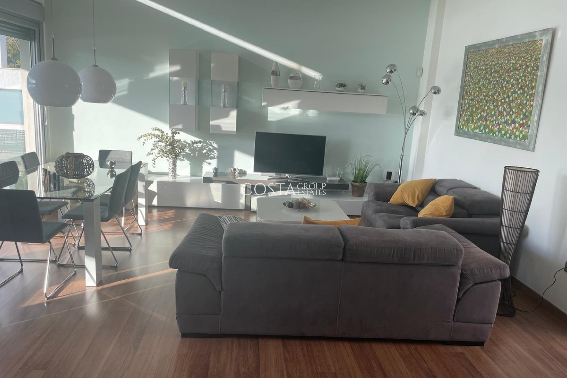 Resale - Villa -
Pilar de la Horadada - Pilar de la Horadada Centro