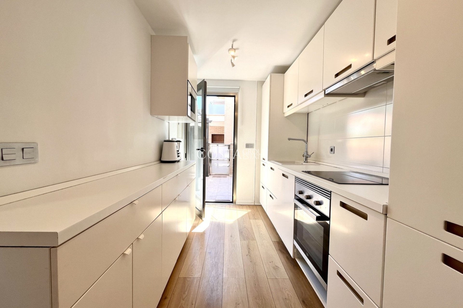 Resale - Villa -
Pilar de la Horadada - Pilar de la Horadada Centro