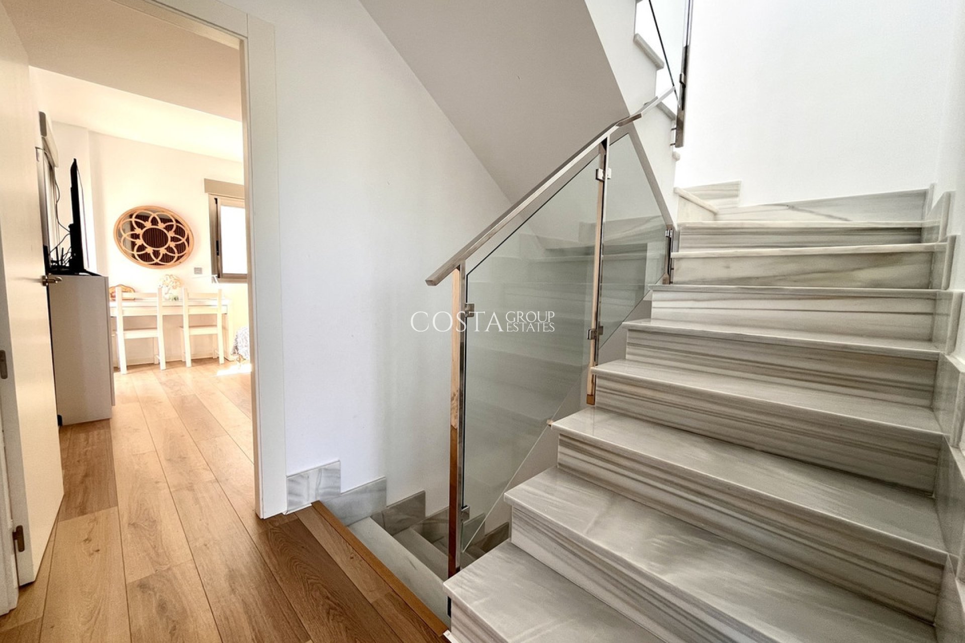 Resale - Villa -
Pilar de la Horadada - Pilar de la Horadada Centro