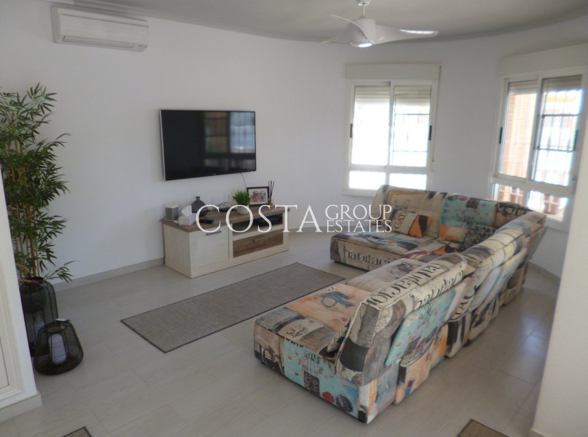 Resale - Villa -
Pilar de la Horadada - Pilar de la Horadada Centro