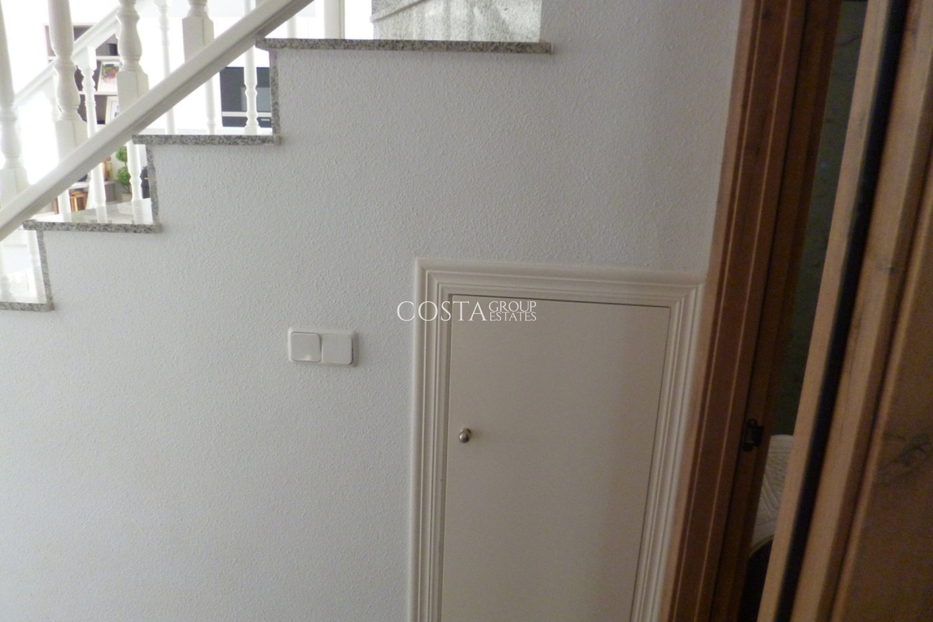 Resale - Villa -
Pilar de la Horadada - Pilar de la Horadada Centro