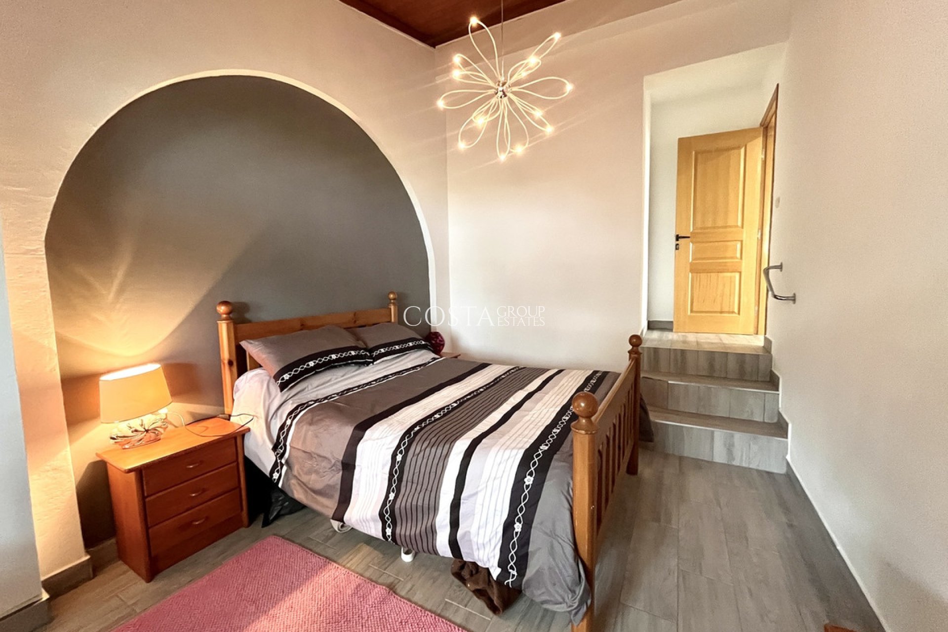 Resale - Villa -
Pilar de la Horadada - Pilar de la Horadada Centro