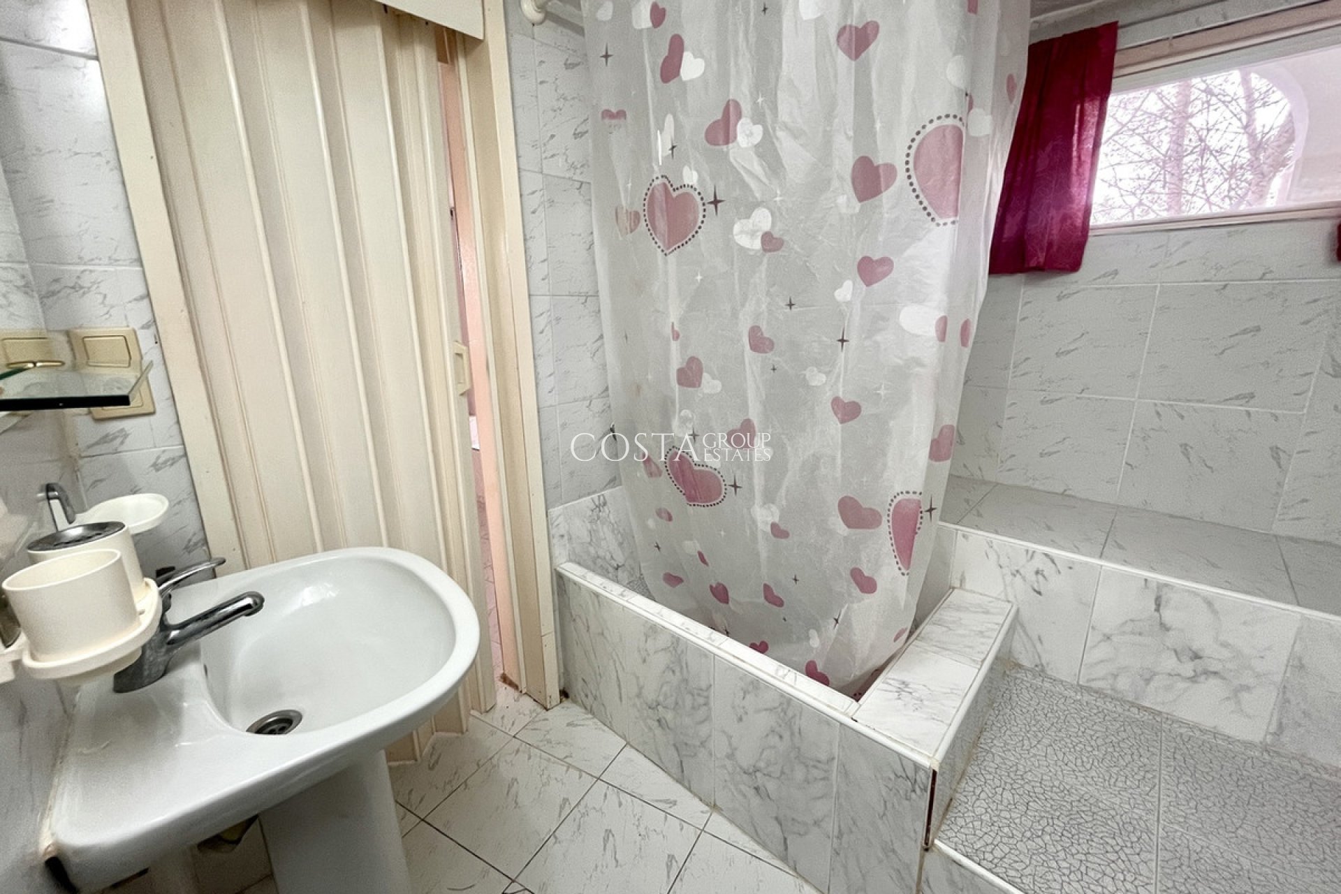 Resale - Villa -
Pilar de la Horadada - Pinar de Campoverde