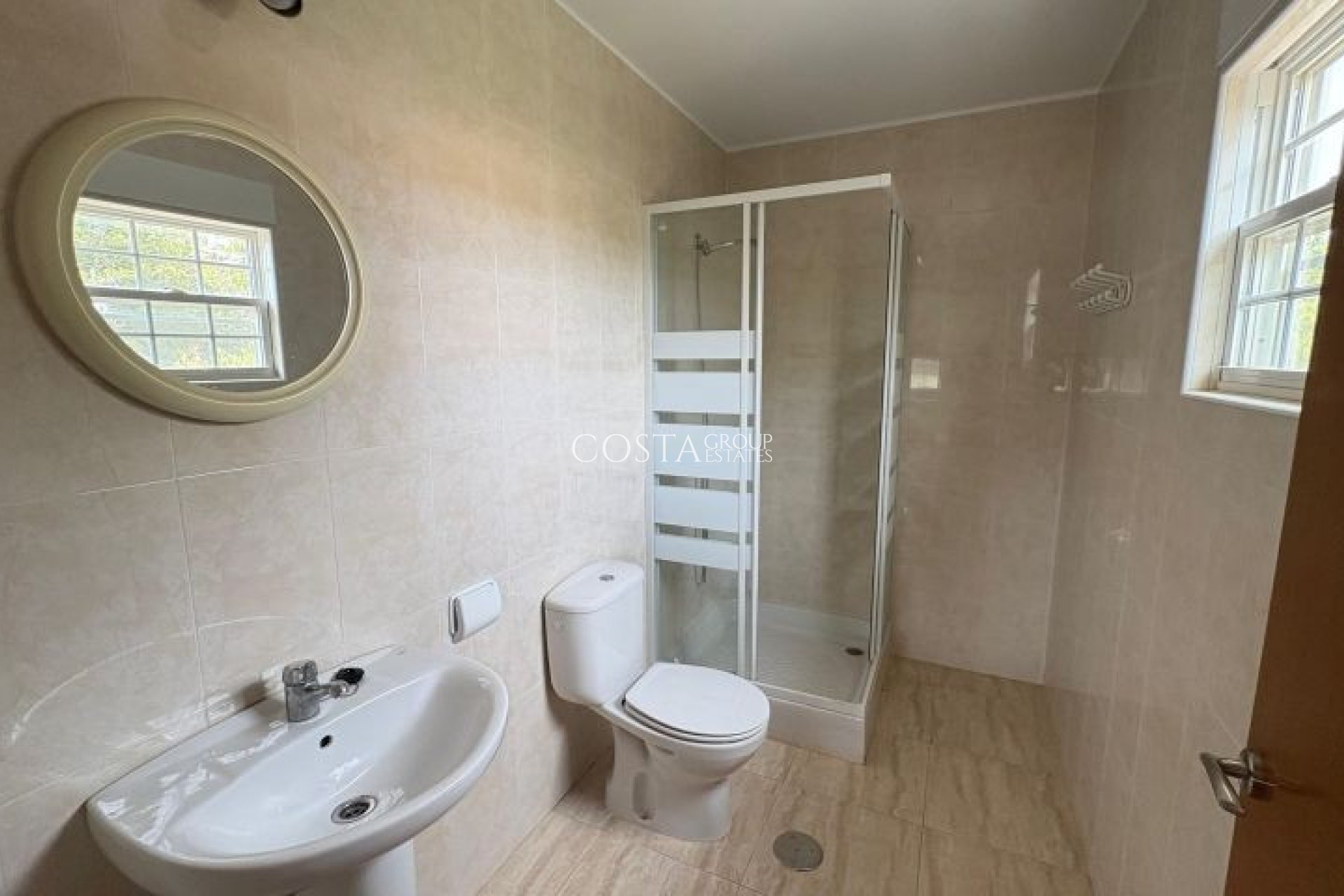 Resale - Villa -
Pilar de la Horadada - Pinar de Campoverde