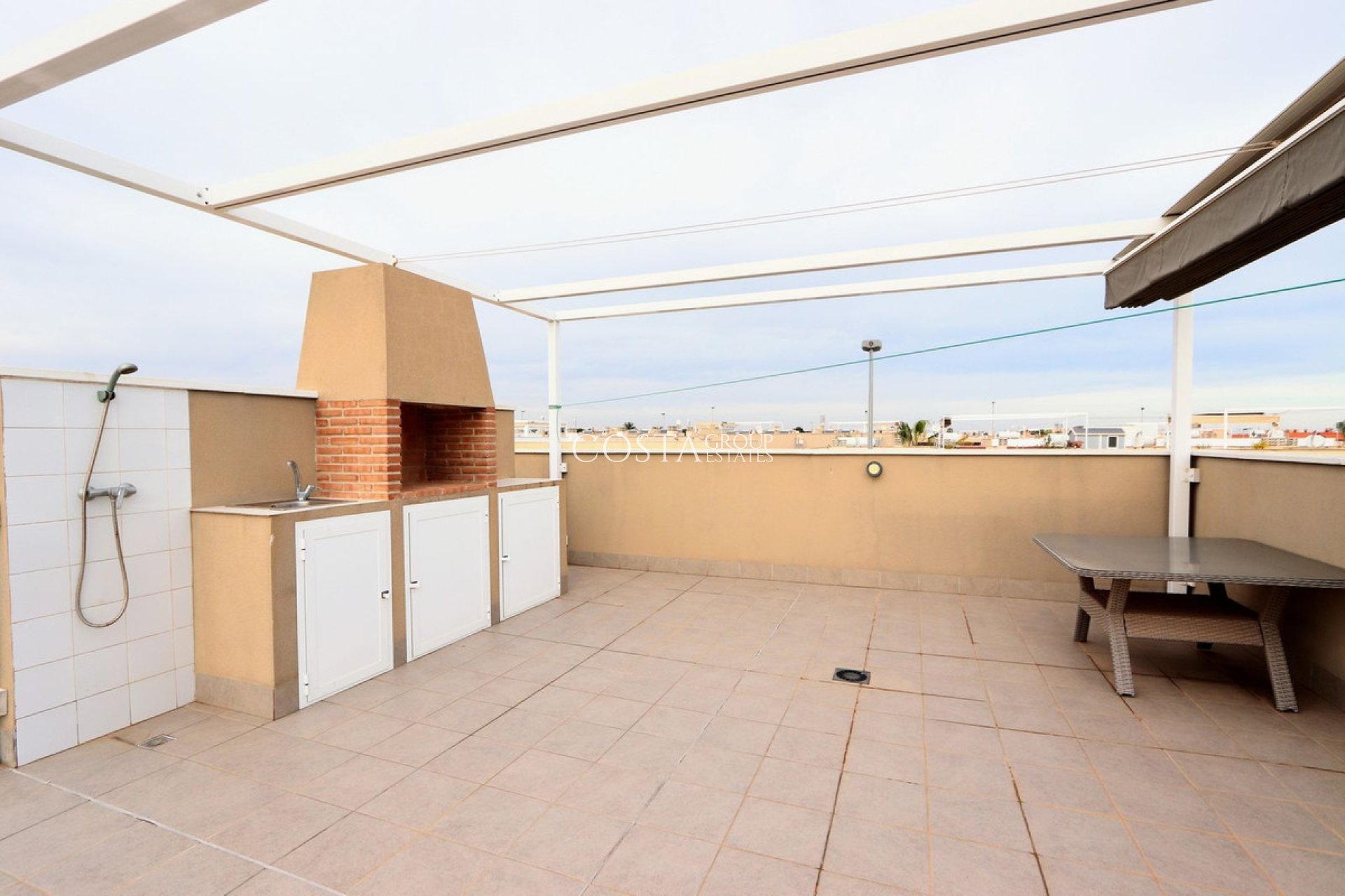 Resale - Villa -
Pilar de la Horadada - Torre De La Horadada