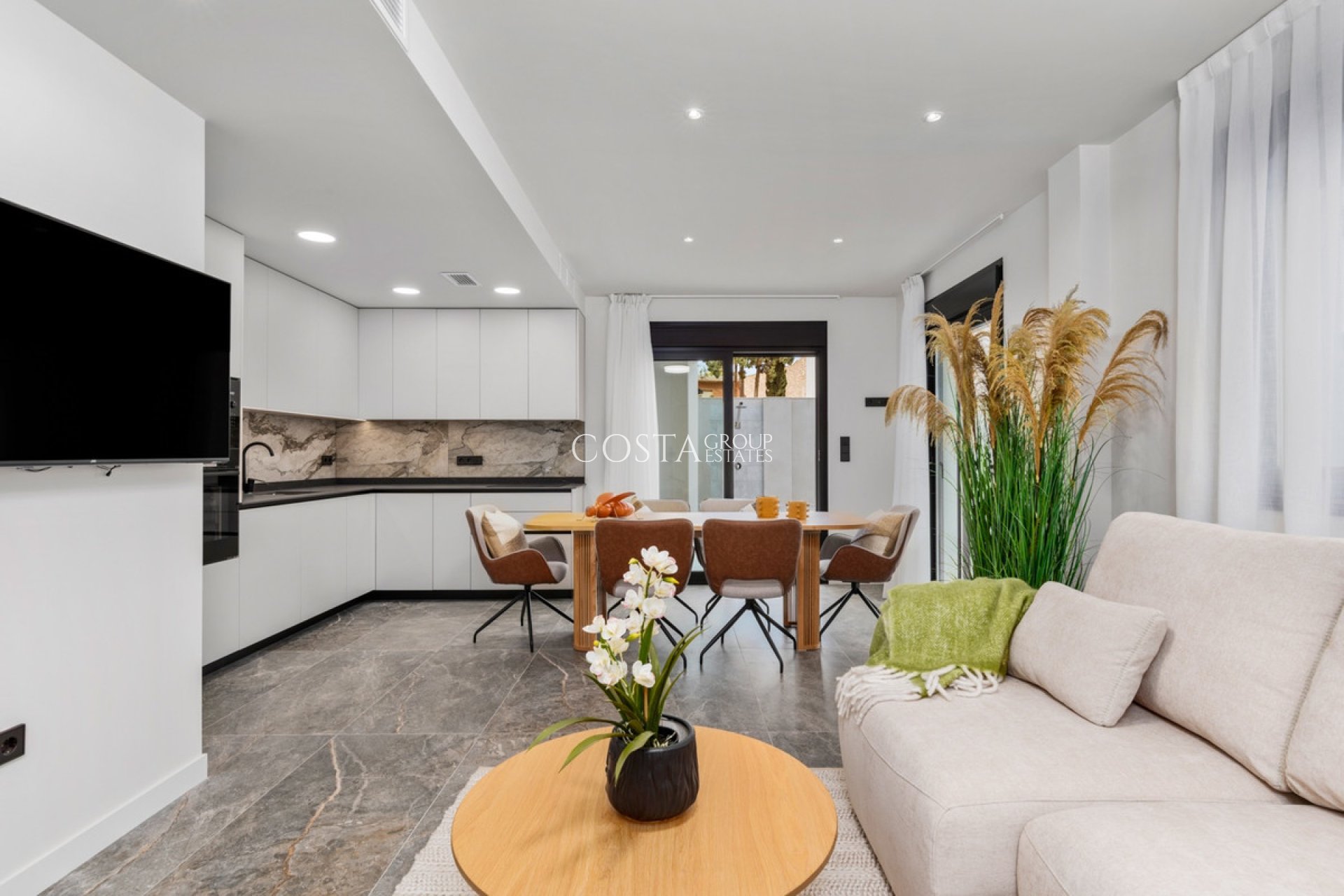 Resale - Villa -
Pilar de la Horadada - Torre De La Horadada