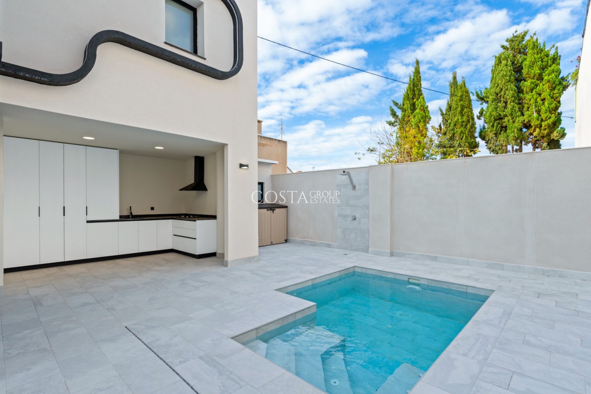 Resale - Villa -
Pilar de la Horadada - Torre De La Horadada