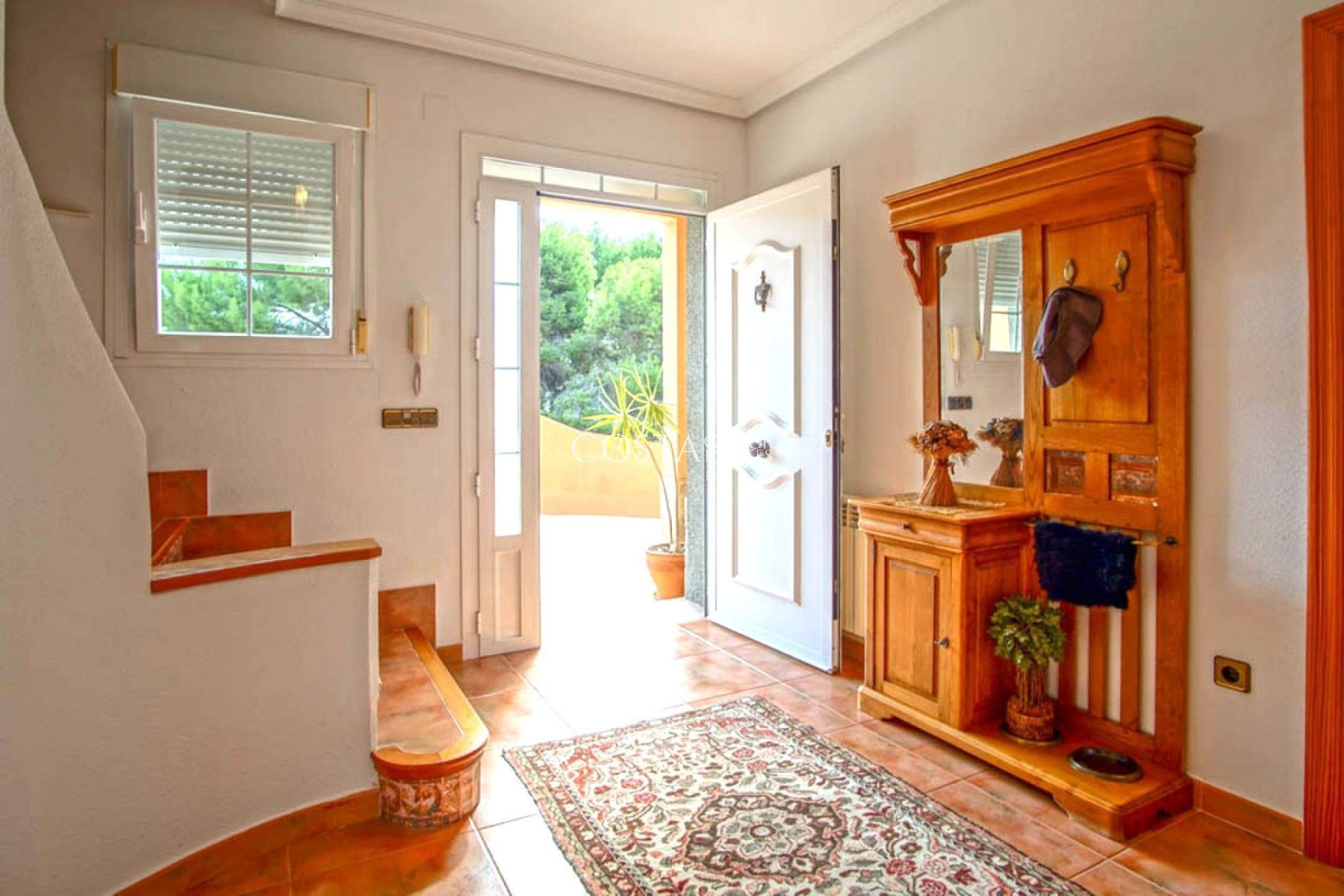 Resale - Villa -
Pinoso - Los Pinos