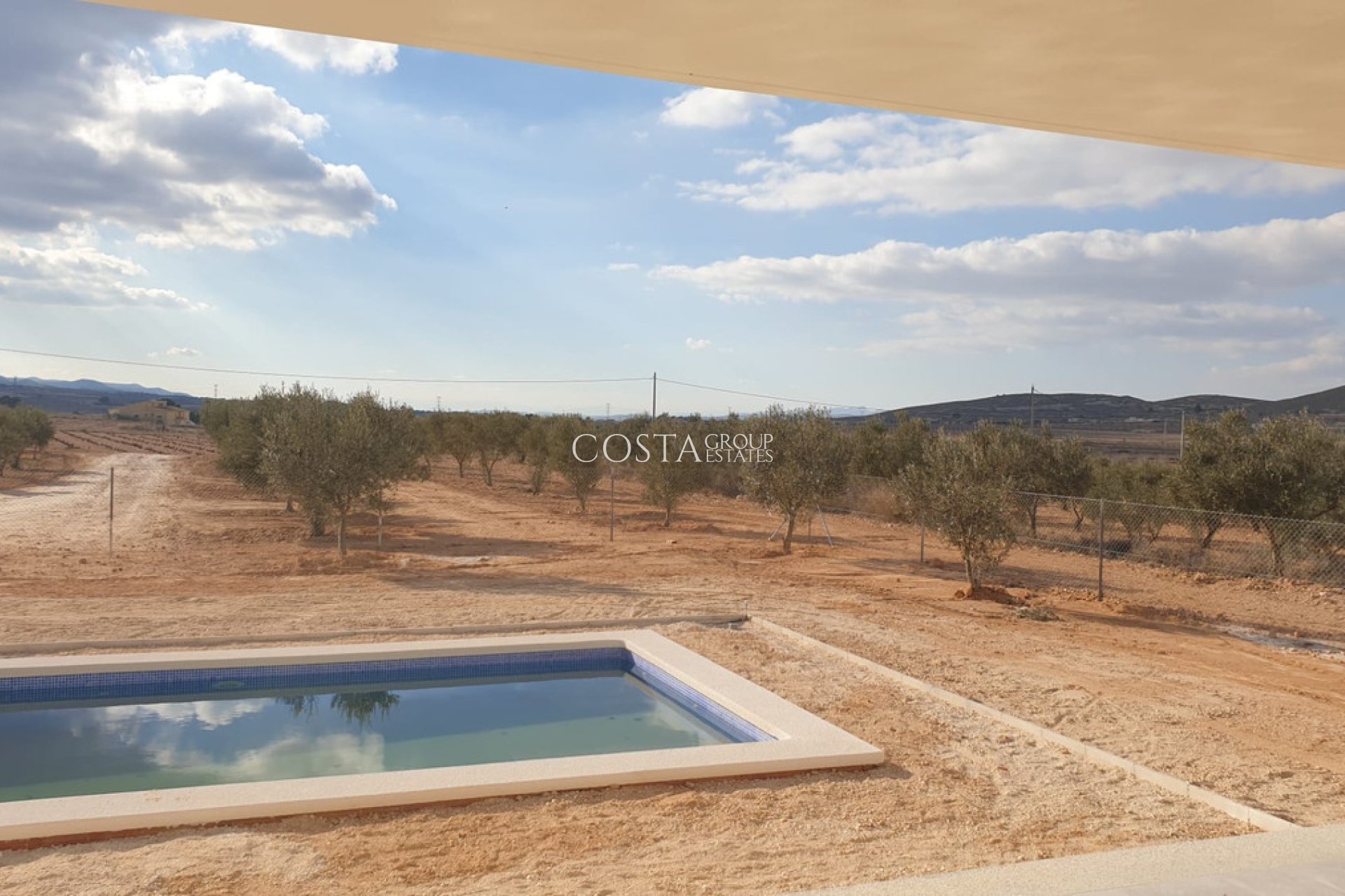 Resale - Villa -
Pinoso - Pinoso Centro