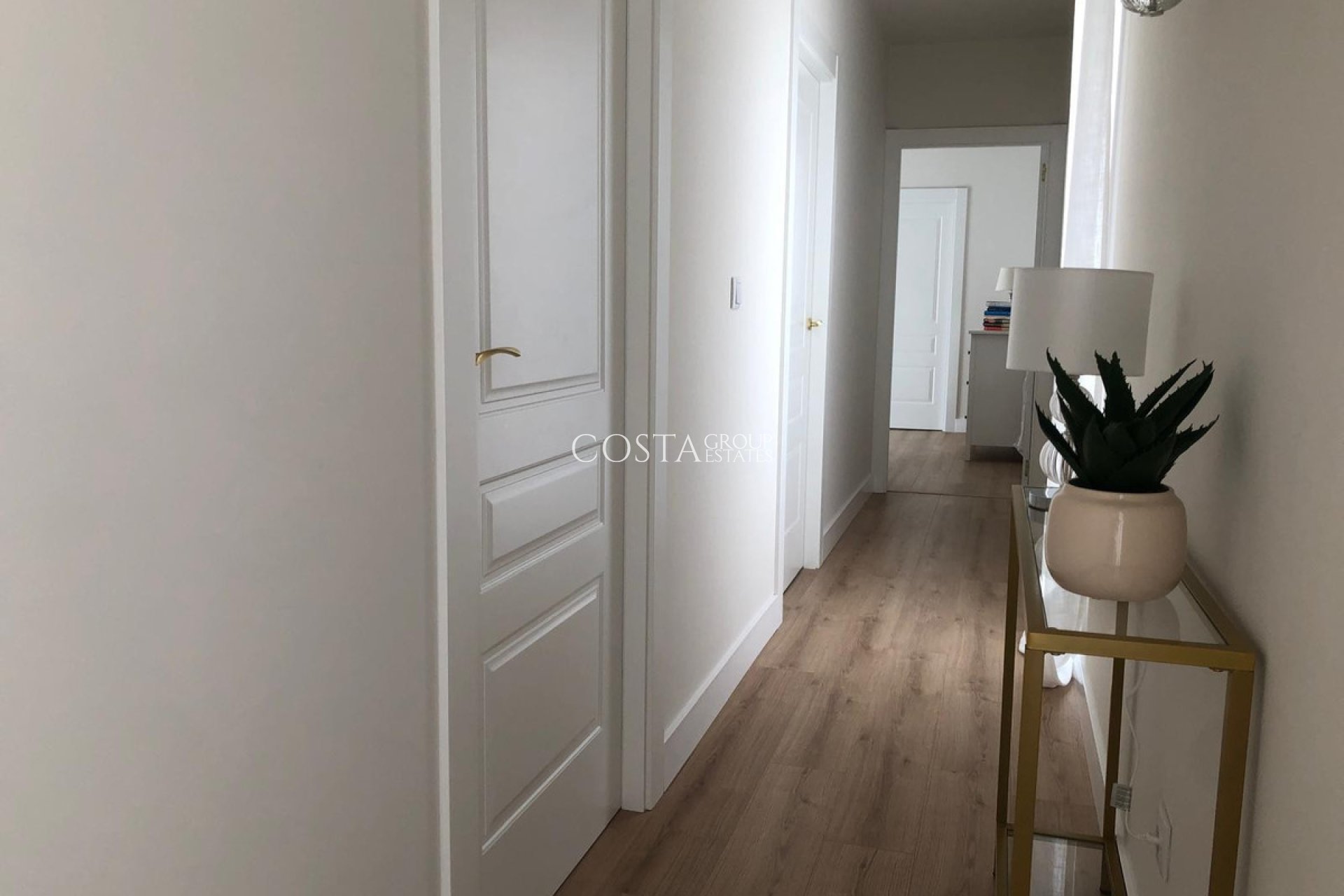 Resale - Villa -
Pinoso - Pinoso Centro