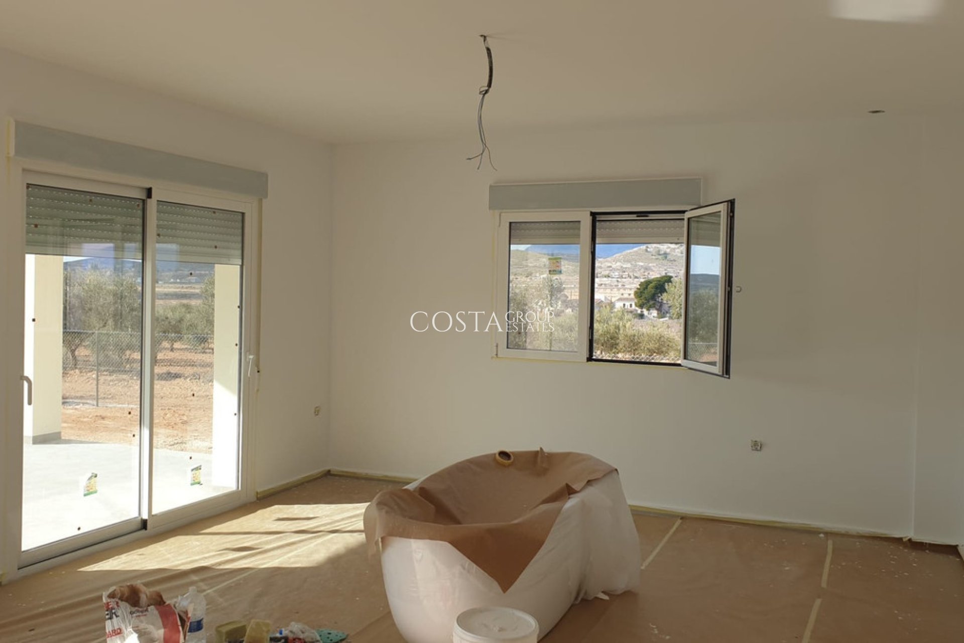 Resale - Villa -
Pinoso - Pinoso Centro