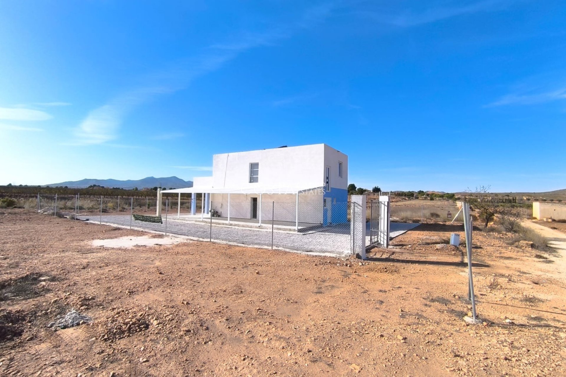 Resale - Villa -
Pinoso - Pinoso Centro