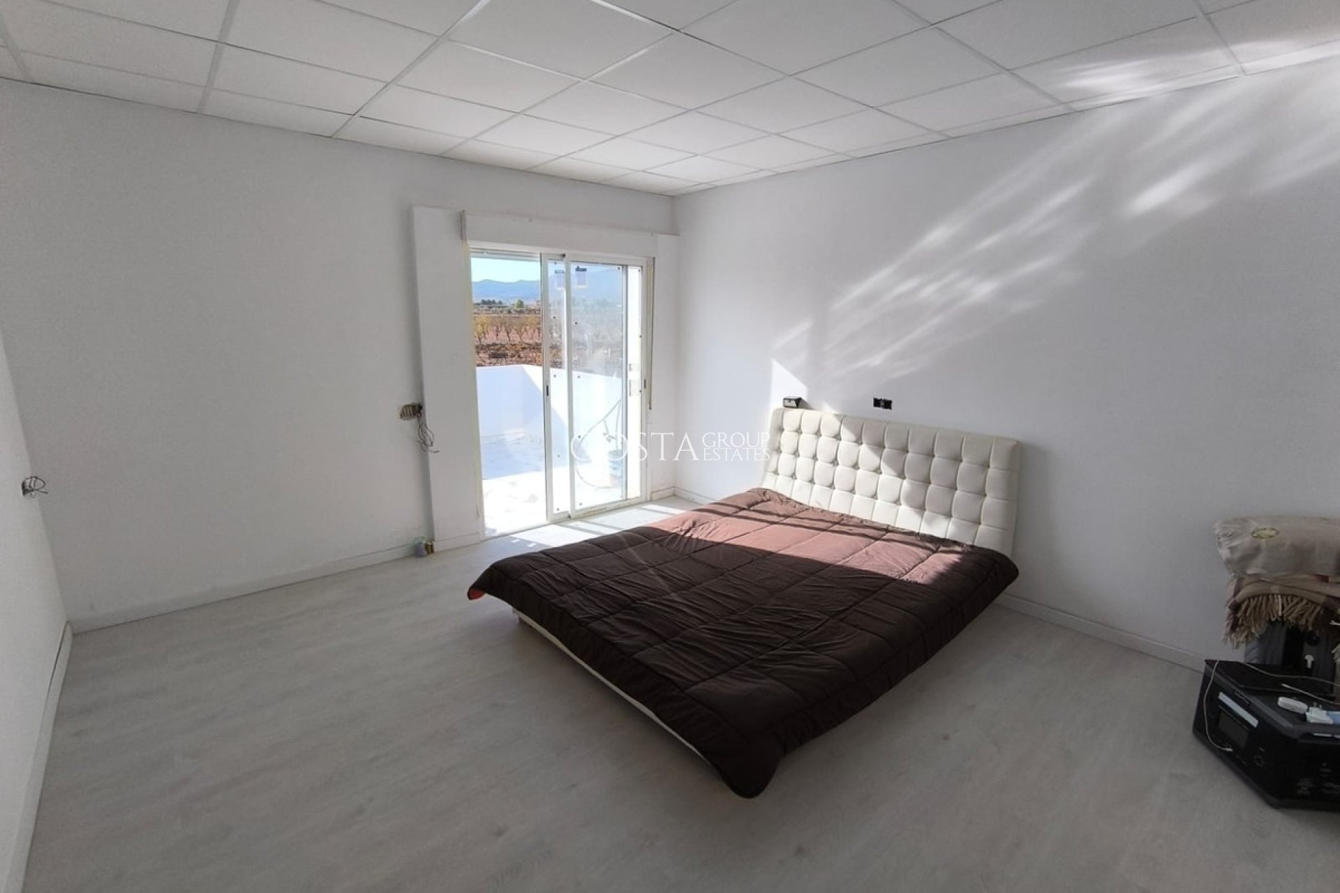 Resale - Villa -
Pinoso - Pinoso Centro