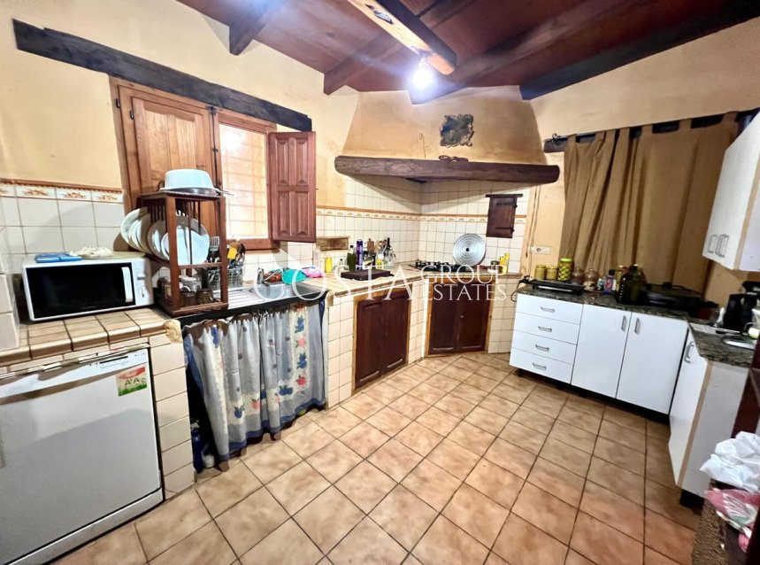 Resale - Villa -
Pinoso - Pinoso Centro