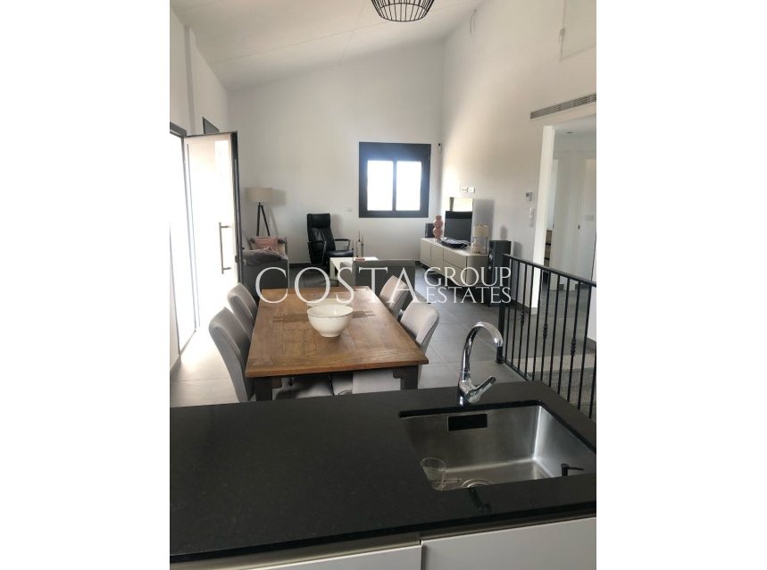 Resale - Villa -
Pinoso - Pinoso Centro