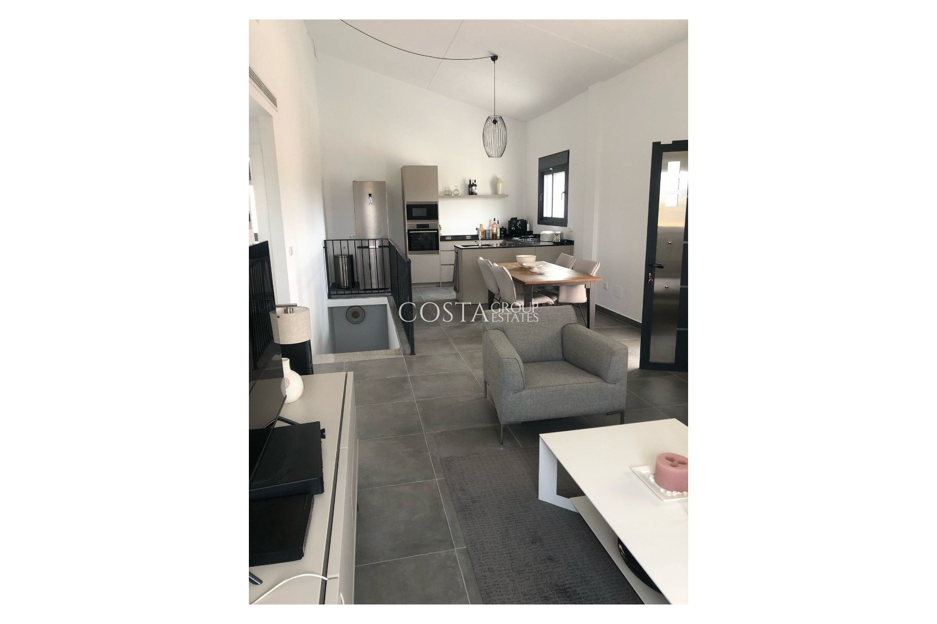 Resale - Villa -
Pinoso - Pinoso Centro